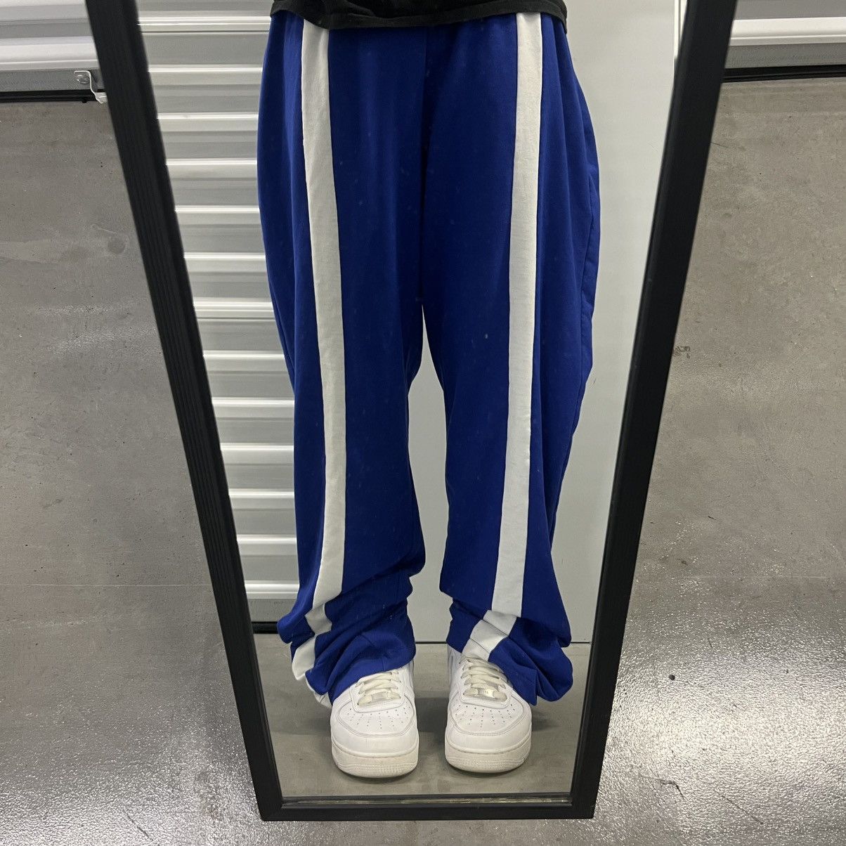 Japanese Brand × Vintage crazy Vintage Y2K/2000s Super Baggy Blue Striped Sweatpants ! Size US 36 / EU 52 - 1 Thumbnail