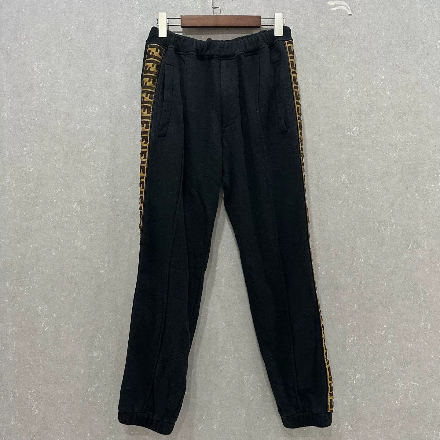 Fendi Fendi Side Logo Track Pants Size US 36 / EU 52 - 1 Thumbnail
