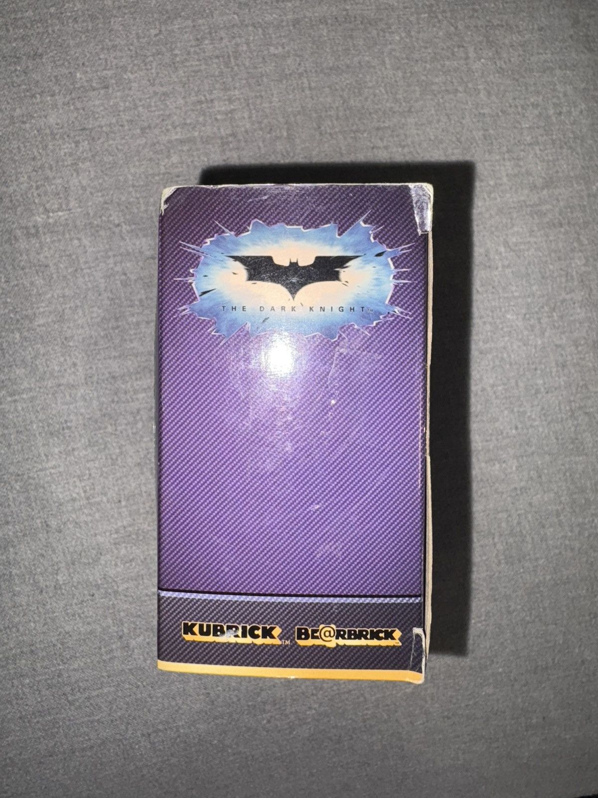 Medicom Toy Medicom Toy The Dark Knight Batman 100% Be@rbrick & Kubrick Size ONE SIZE - 4 Thumbnail