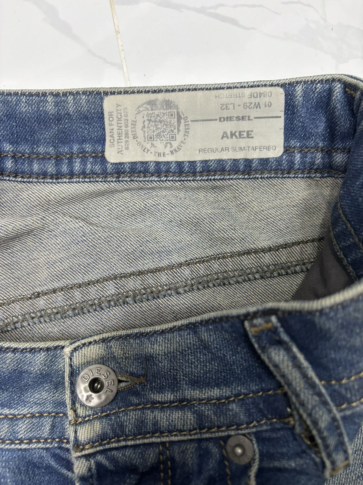 Diesel VINTAGE DIESEL REGULAR SLIM TAPERED JEANS Size US 32 / EU 48 - 7 Thumbnail