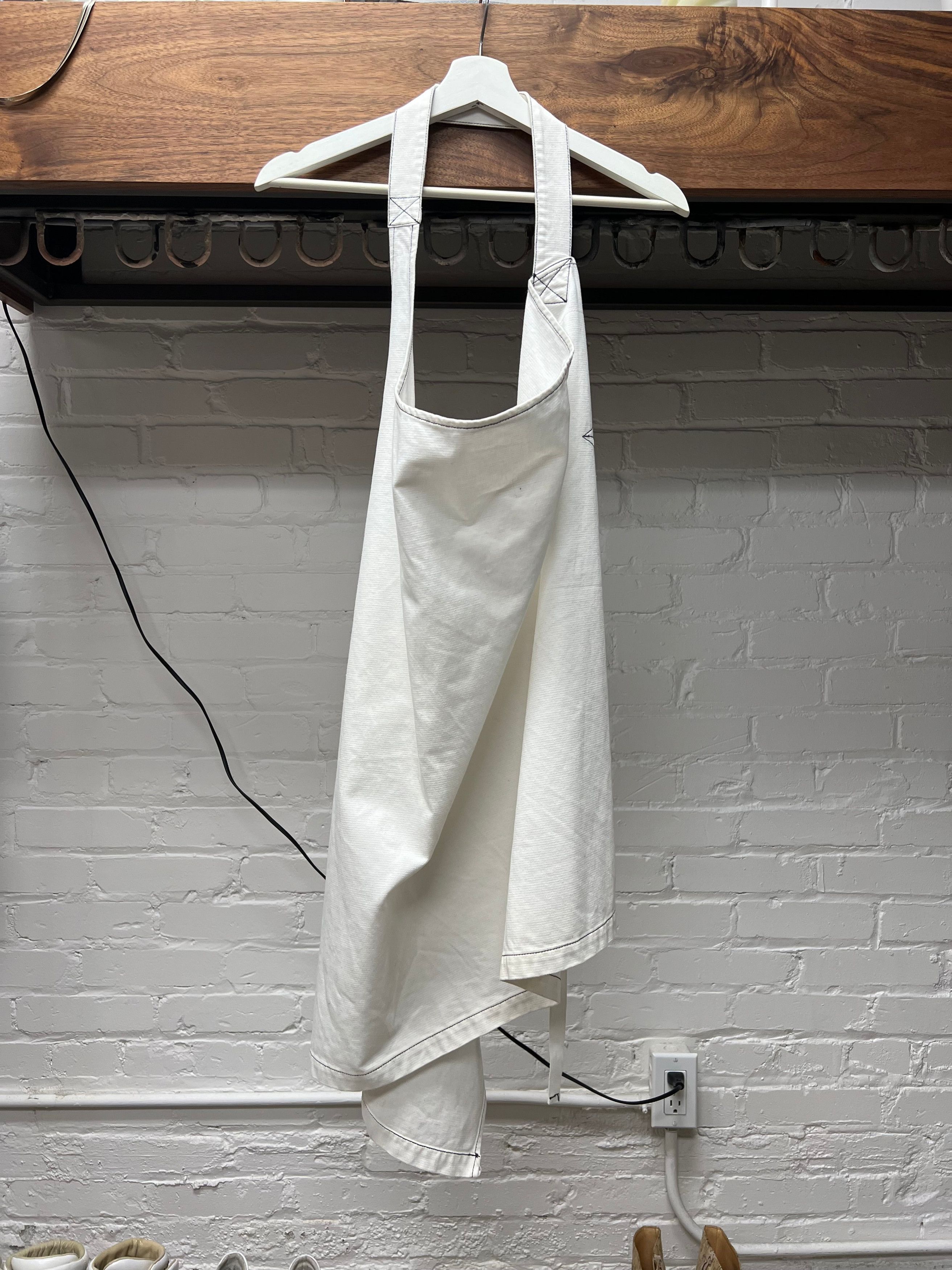 Maison Margiela SS99 Maison Margiela White ‘Side Tie’ Apron Dress Size S / US 4 / IT 40 - 1 Thumbnail