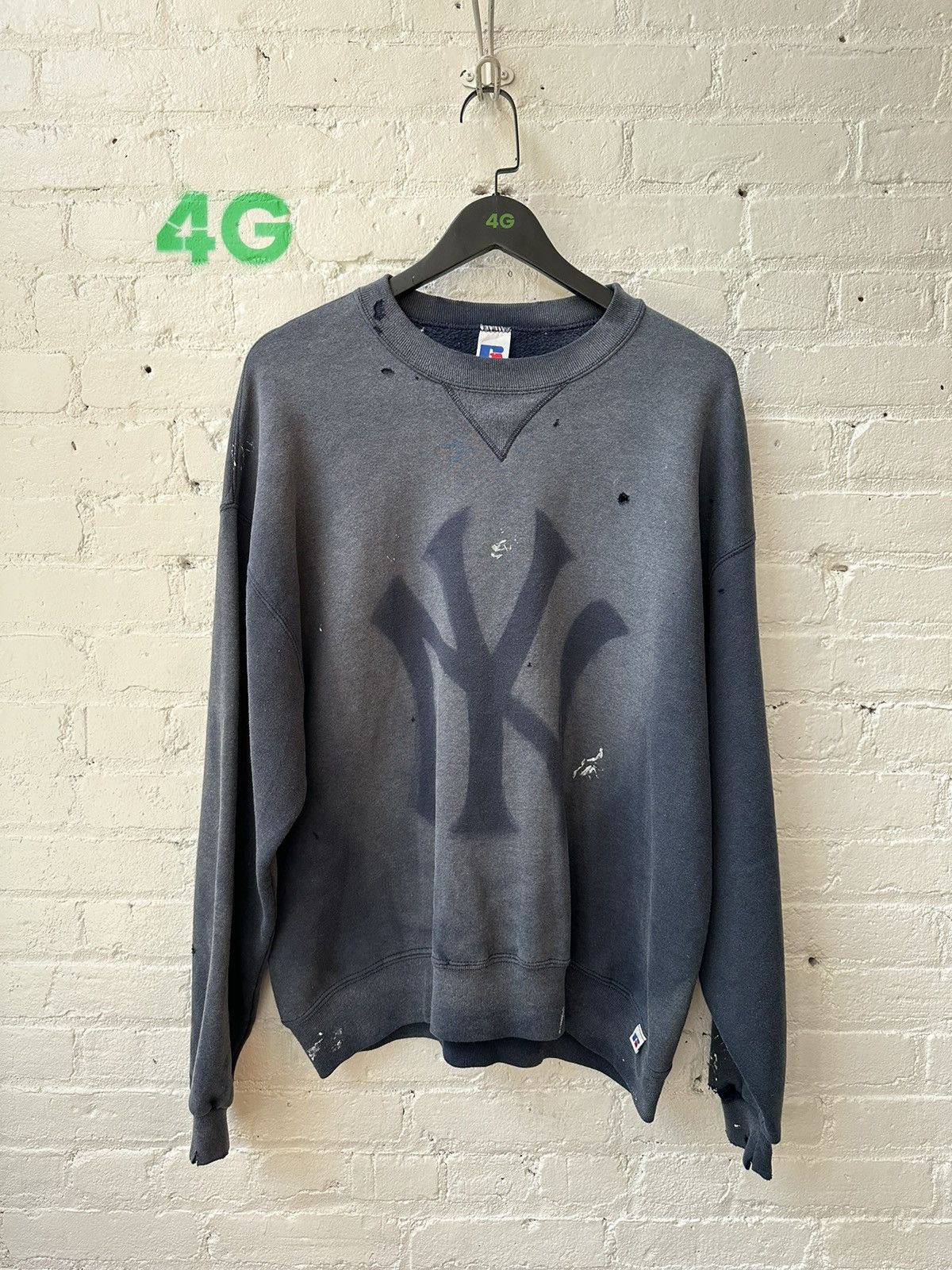 Vintage VINTAGE NY YANKEES RUSSLE CREWNECK Size US L / EU 52-54 / 3 - 2 Thumbnail