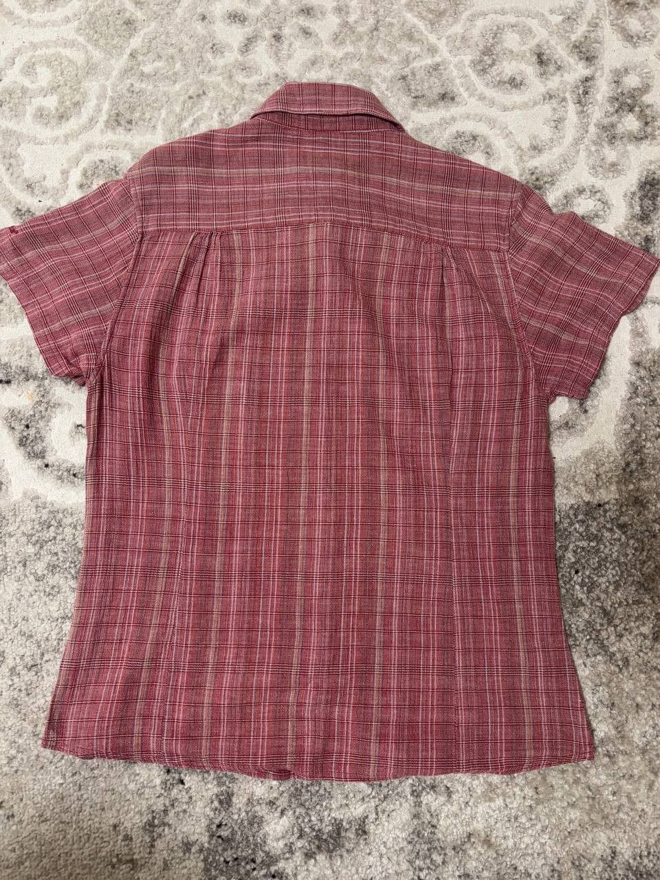 Patagonia Patagonia Women's Short Sleeve Organic Blend Shirt, 10, Red Size L / US 10 / IT 46 - 7 Thumbnail