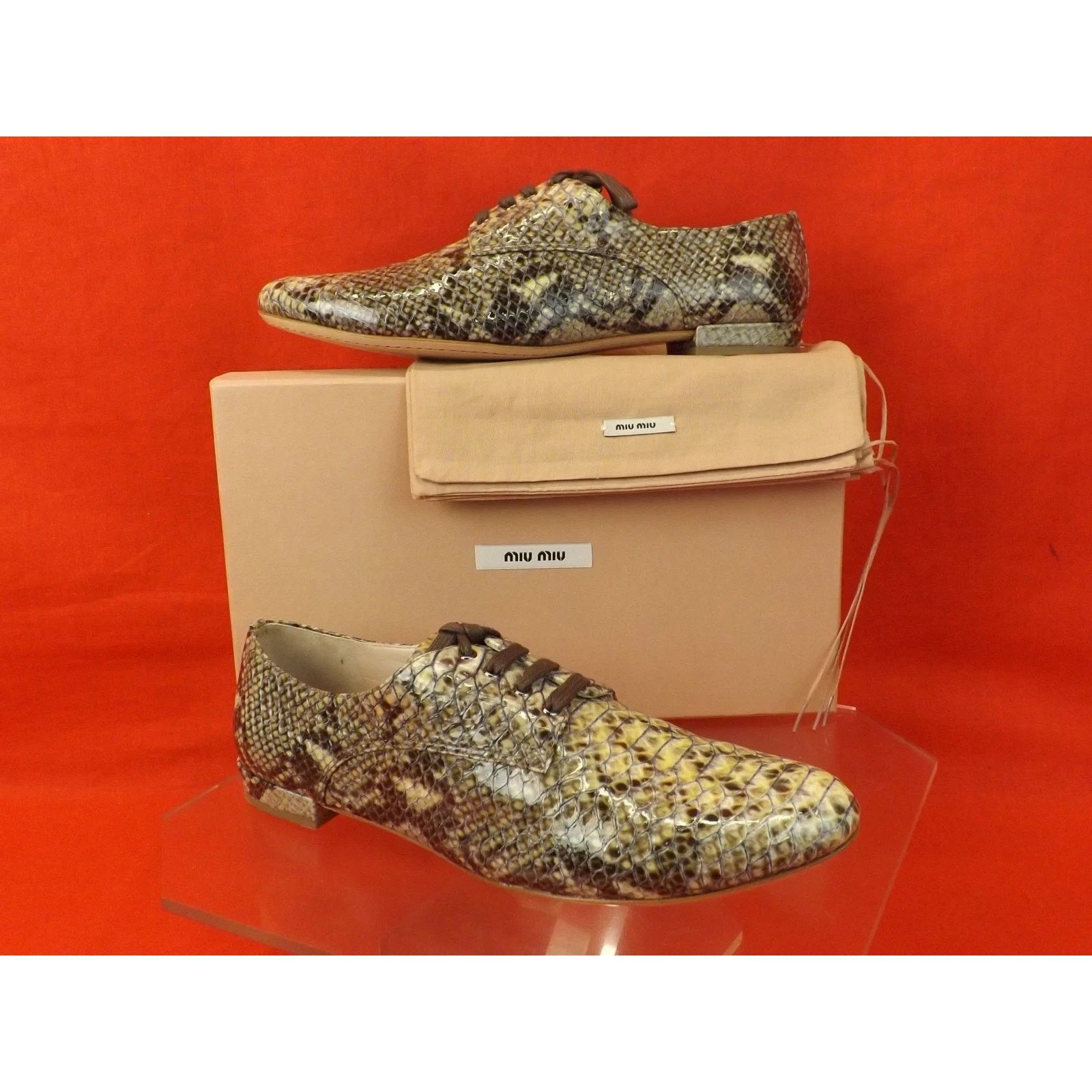 Miu Miu MIU MIU PRADA GRAY PYTHON PRINTED LEATHER FLATS OXFORDS 41.5 Size US 11.5 / IT 41.5 - 1 Thumbnail