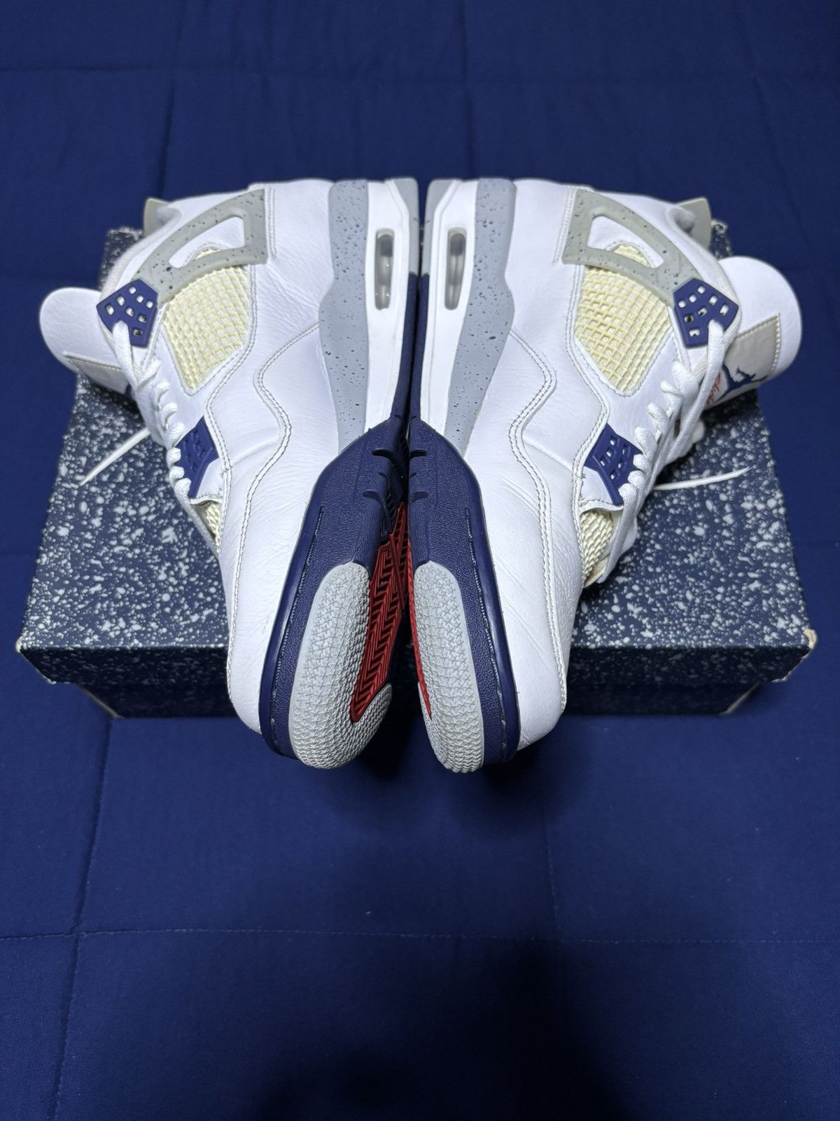 Jordan Brand Jordan 4 Retro Midnight Navy 2022 Size 12 Size US 12 / EU 45 - 3 Thumbnail