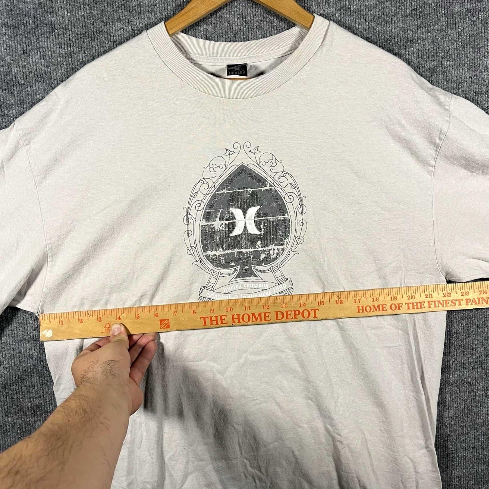 Hurley VINTAGE Hurley Surf Skate Y2K White Mens Large Long Sleeve Shirt Grunge 2000s Shirt Mens Long Sleeve Vintage Grunge White Hurley Shirt Size US L / EU 52-54 / 3 - 5 Thumbnail