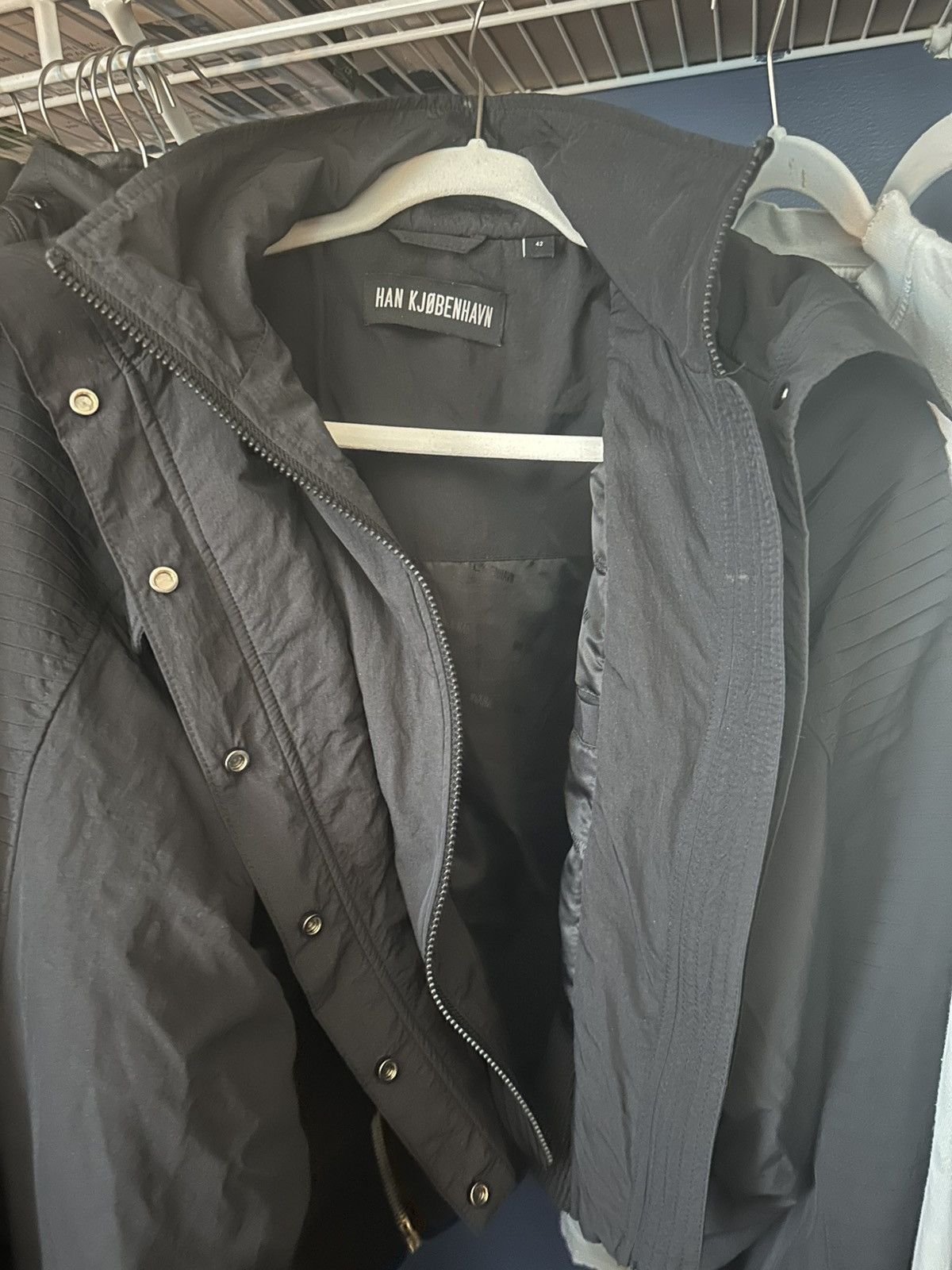 Han Kjobenhavn Hans Kjovenhaven pleated bomber In black Size US M / EU 48-50 / 2 - 4 Thumbnail