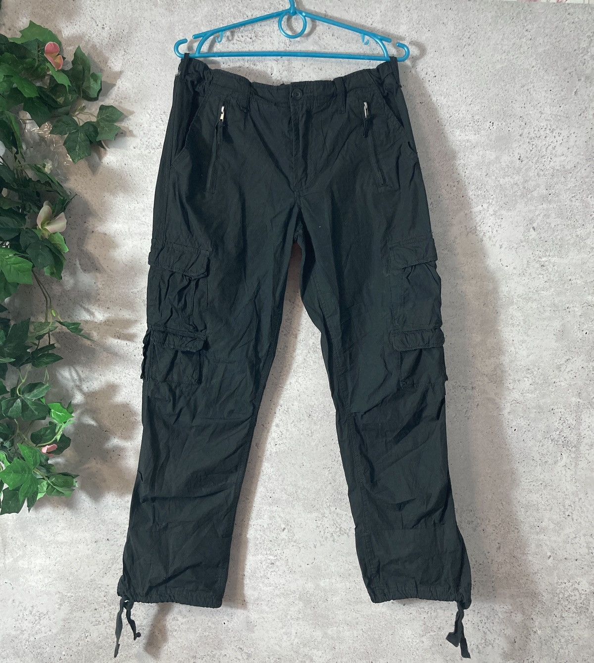 image of Vintage Buffalo Bobs Multipocket Bondage Cargo Pants in Black, Men's (Size 32)