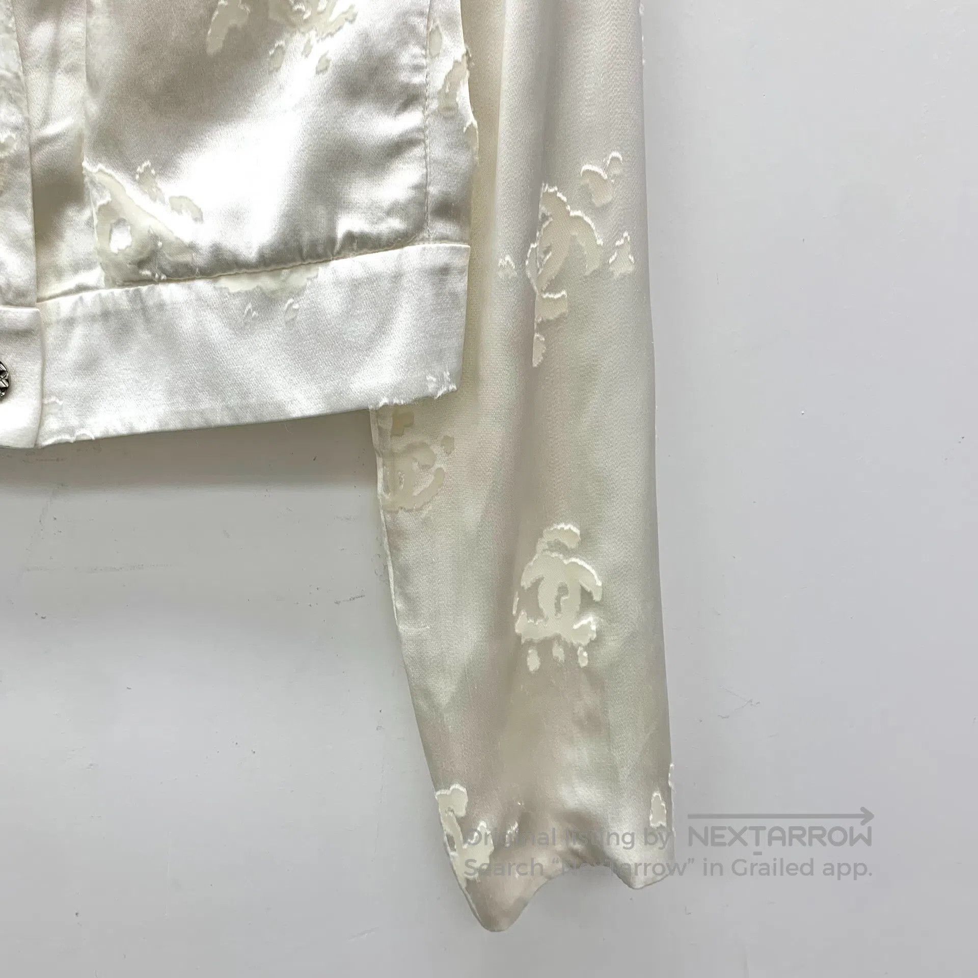 Chanel Chanel Beige Logo Jacquard Silk Collar Single-breasted Lon Size XXS / US 00 / IT 34 - 4 Thumbnail