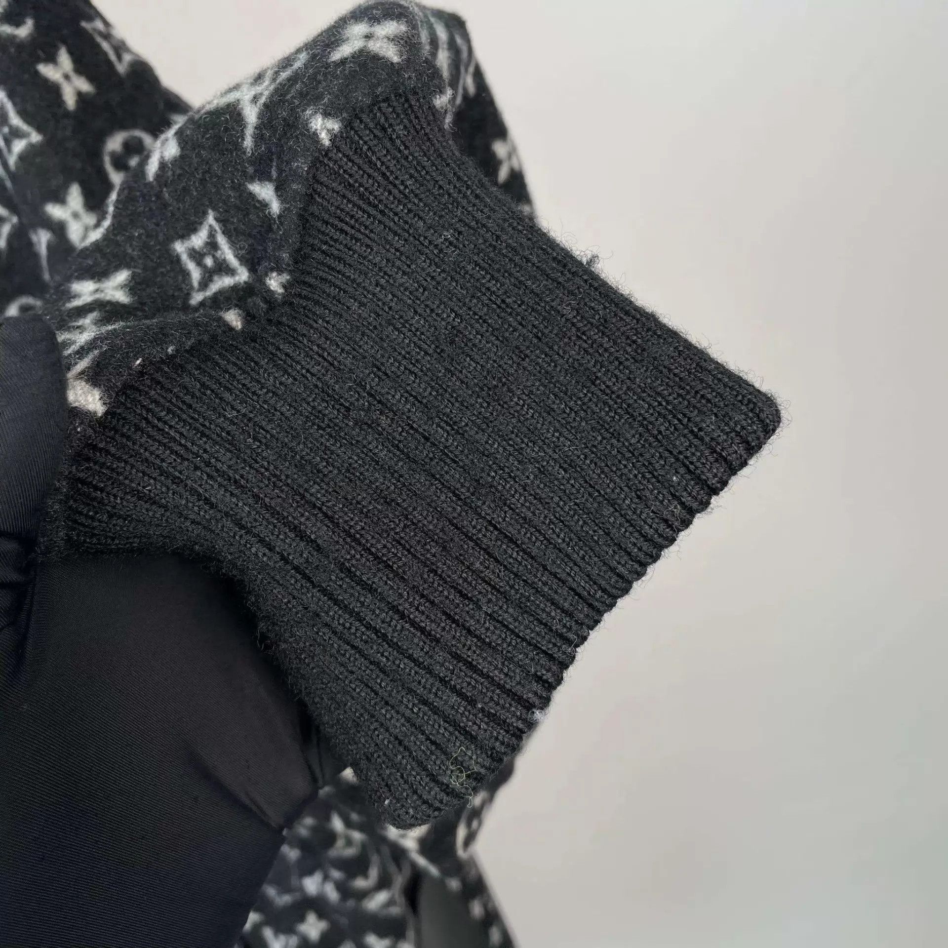Louis Vuitton lv wool jacket black 38 95 New Size S / US 4 / IT 40 - 7 Thumbnail