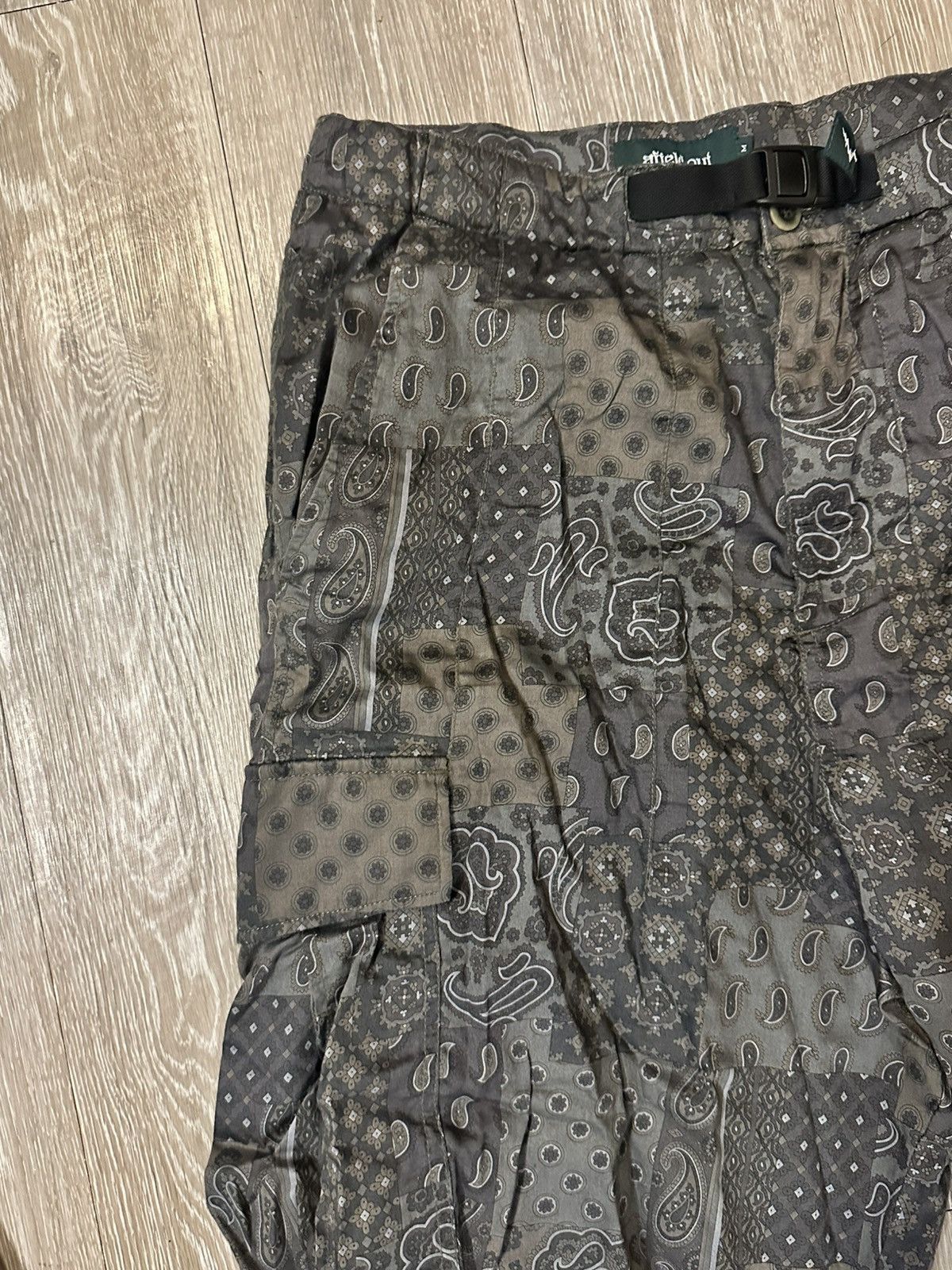 Afield Out Afield Out Green Paisley Cargo Pants Size US 32 / EU 48 - 2 Thumbnail