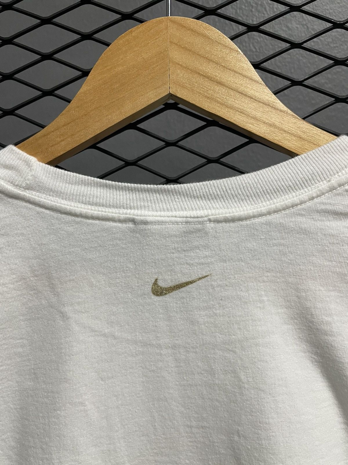 Nike × Vintage Vintage 00s Nike Lebron James “The Wise One” T-Shirt. Size US L / EU 52-54 / 3 - 7 Thumbnail