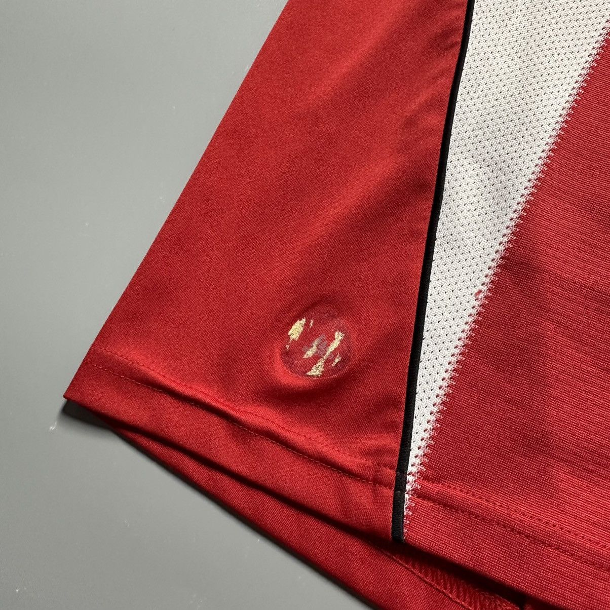 Vintage BAYERN ADIDAS 2010/2011 FOOTBALL HOME JERSEY #10 ROBBEN Size US L / EU 52-54 / 3 - 9 Thumbnail