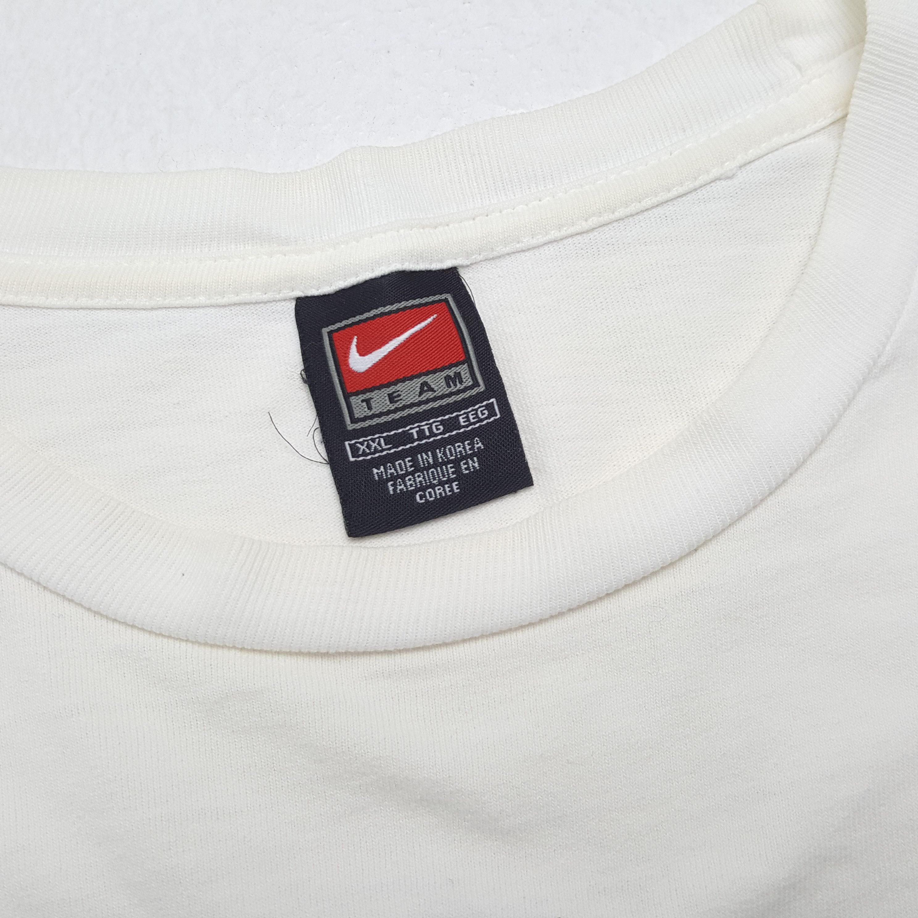 NBA × Nike × Vintage NIKE MAGIC ORLANDO Basketball NBA Center Logo Design Tshirt Size US XXL / EU 58 / 5 - 7 Thumbnail