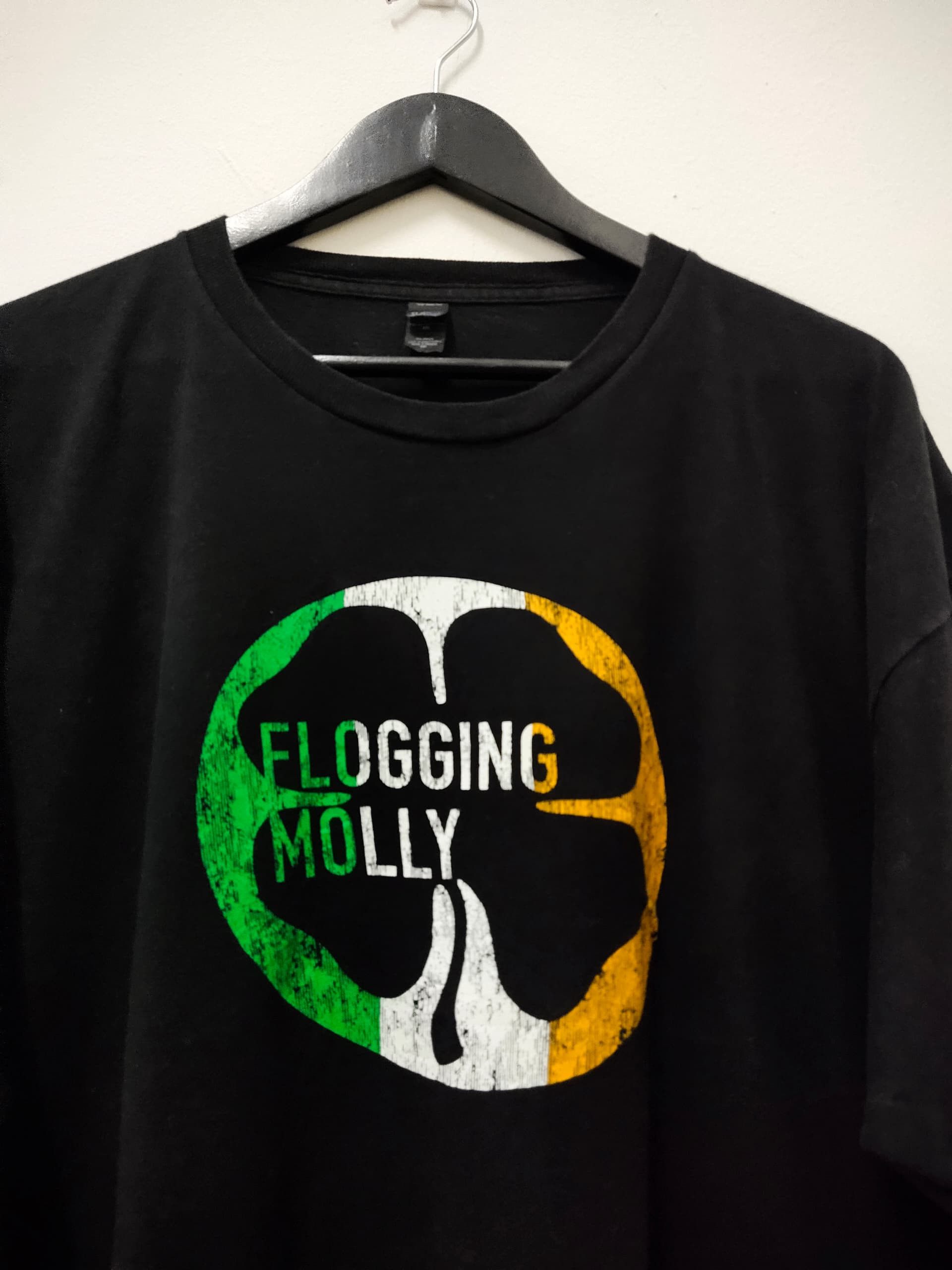 Band Tees Vintage Flogging Molly Punk rock Band t shirt logo Size US XXL / EU 58 / 5 - 3 Thumbnail