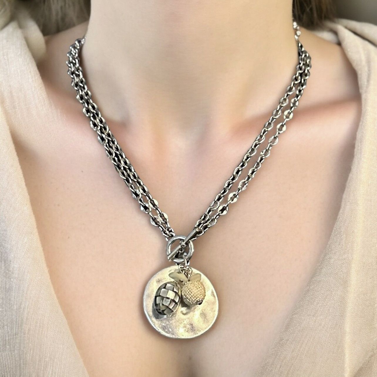 Other Cookie Lee sand dollar & abalone charms pendant necklace Size ONE SIZE - 2 Thumbnail