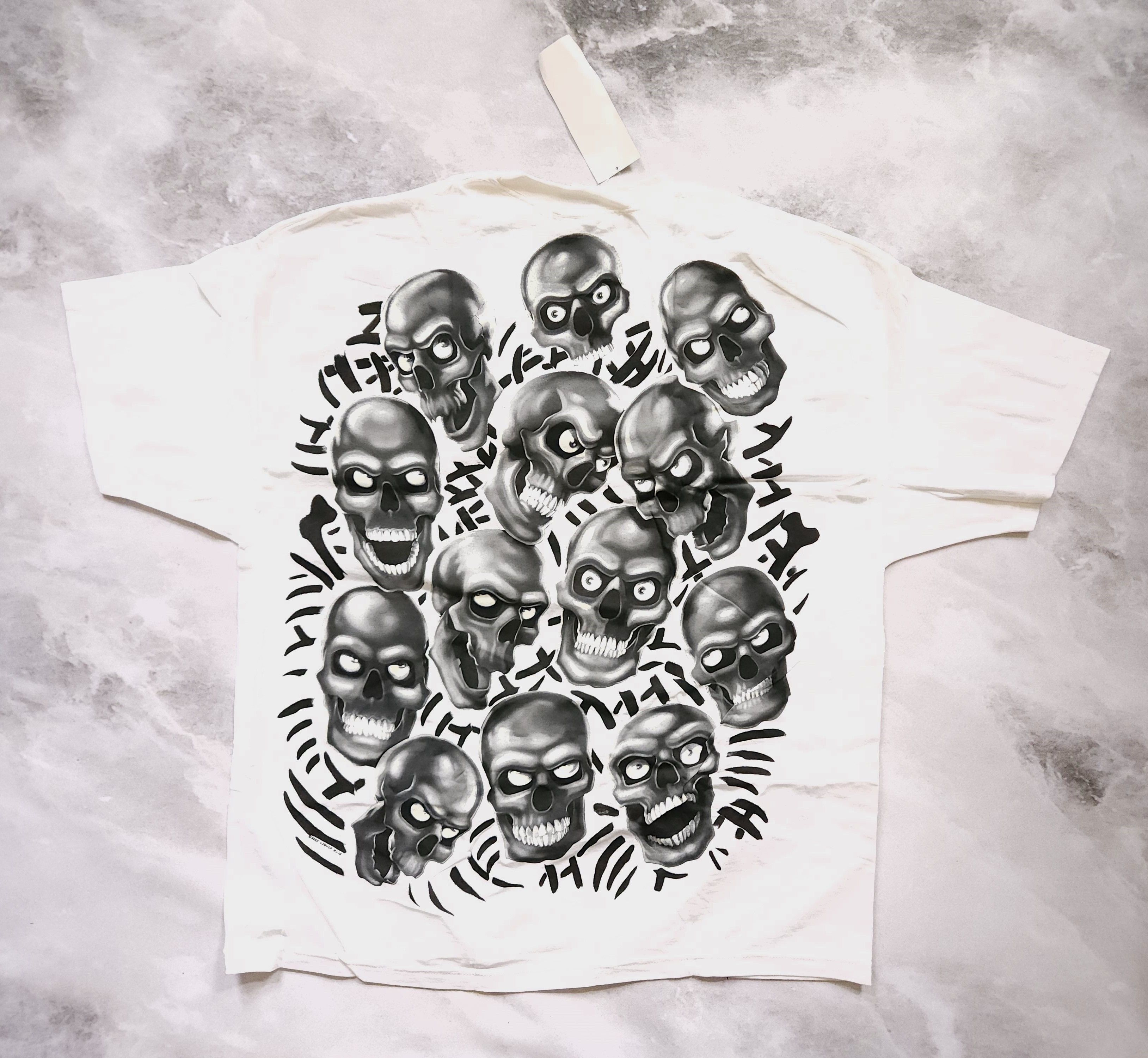 Liquid Blue × Vintage Vintage Liquid Blue Skull Pile 3XL T-Shirt NWT Size US XXL / EU 58 / 5 - 2 Thumbnail
