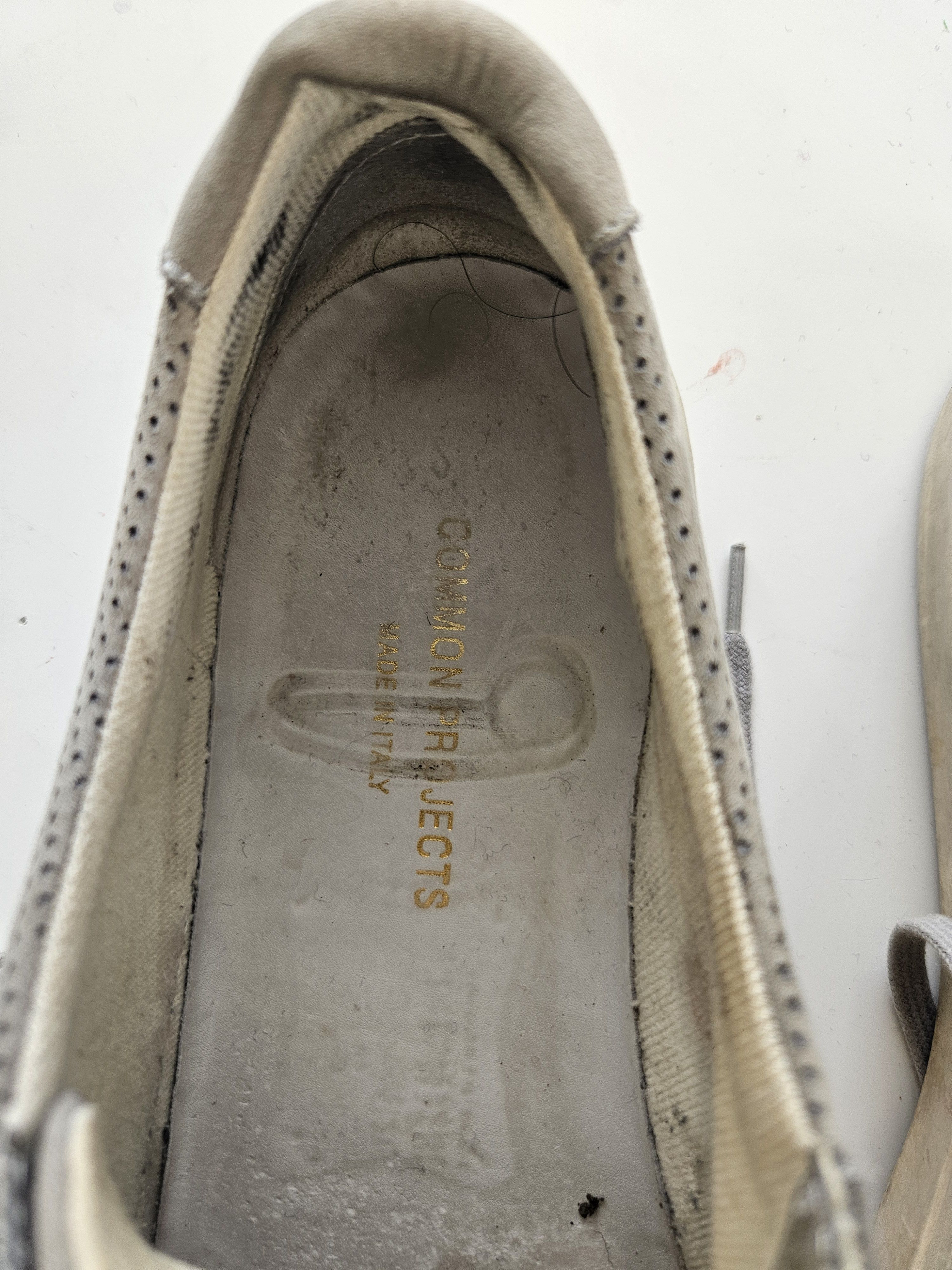 Common Projects Common Projects Achilles Perforated Nubuck Sneakers Size US 6 / EU 39 - 5 Thumbnail