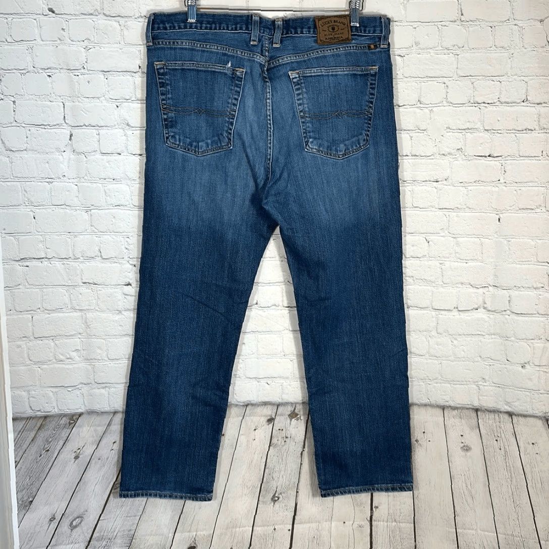 Lucky Brand Lucky Brand 329 Classic Straight Jeans Men's Blue Denim Size 38x30 Medium Wash Size US 38 / EU 54 - 5 Thumbnail