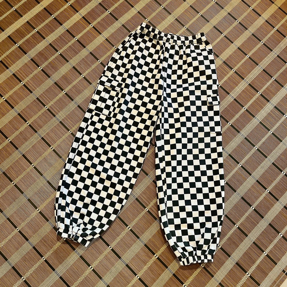Japanese Brand × Vintage VTG White Checkerboard Pants With Flared Legs Size US 34 / EU 50 - 1 Thumbnail