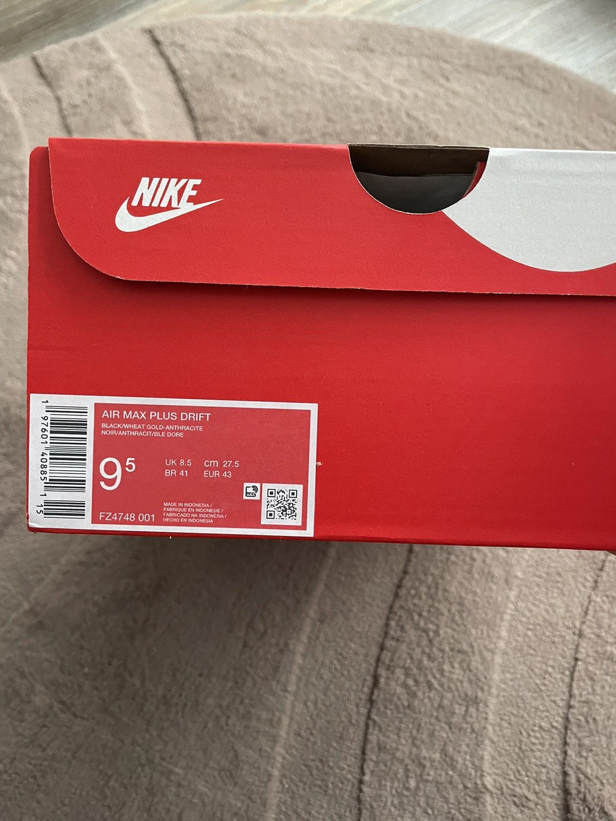 Nike Nike Paris Saint-Germain Size US 9.5 / EU 42-43 - 2 Thumbnail