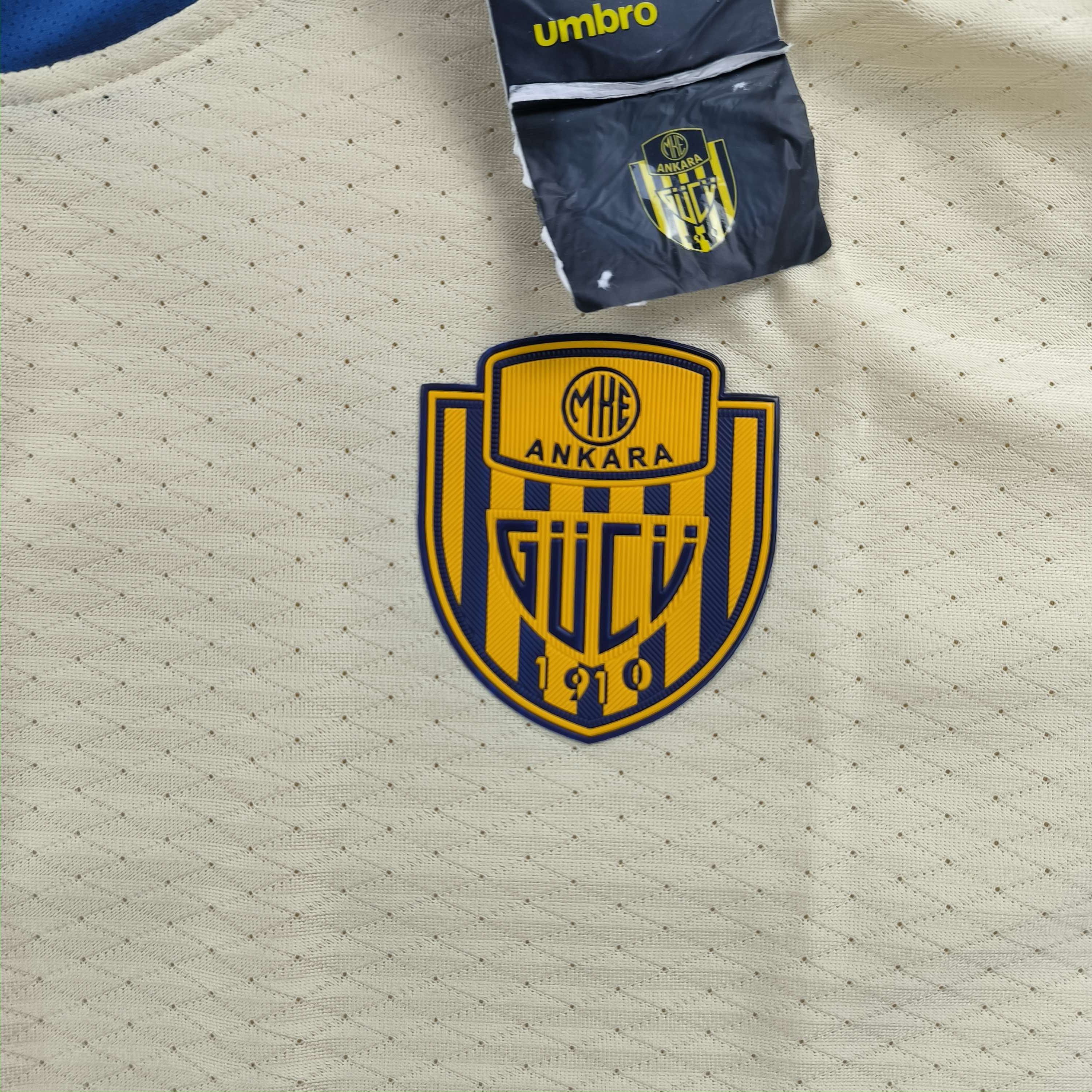 Umbro NEW MKE Ankaragücü 2023-24 Umbro away football jersey size L Size US L / EU 52-54 / 3 - 3 Thumbnail