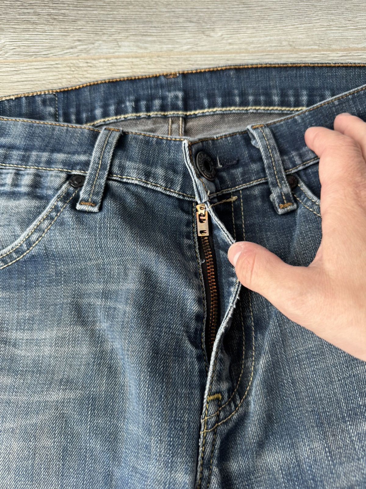 Levi's Vintage 90s Levis Two Horse Patch Men's Blue Jeans Size US 30 / EU 46 - 9 Thumbnail