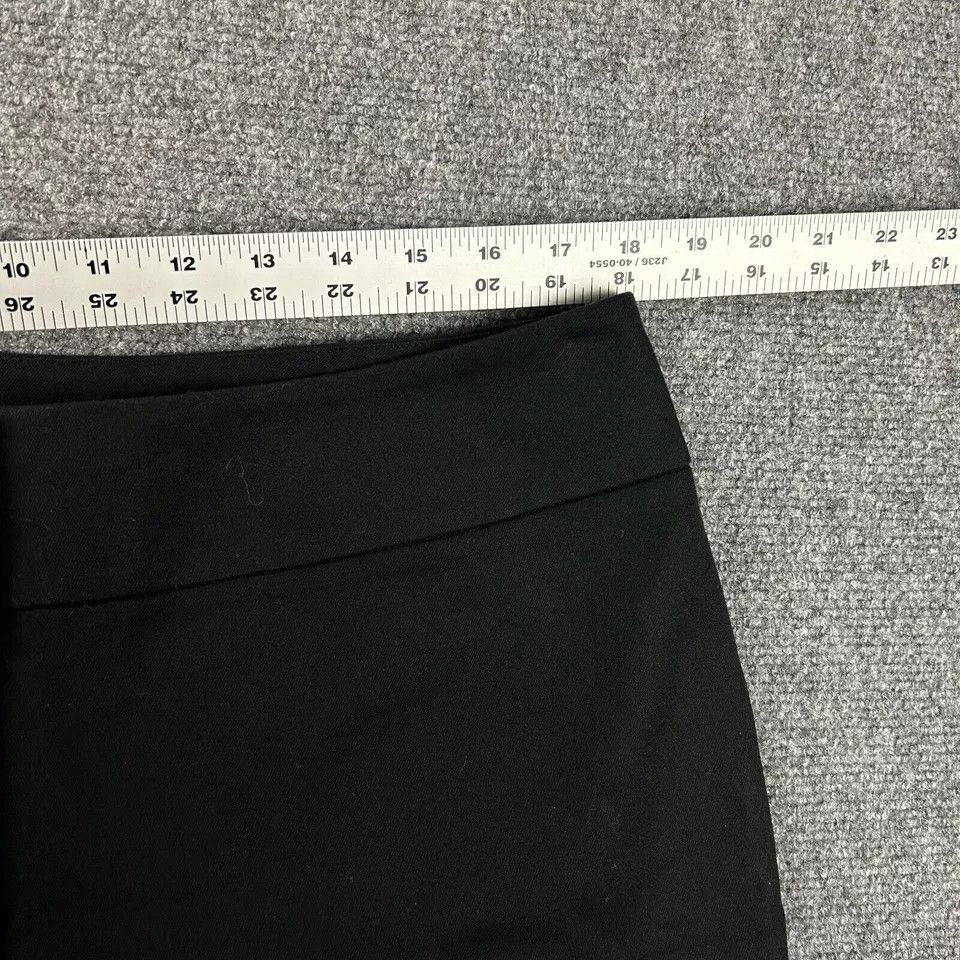 Chicos Chico's Pants Womens 2.5 Short Black Straight Leg Trousers Size 36" / US 14 / IT 50 - 5 Thumbnail