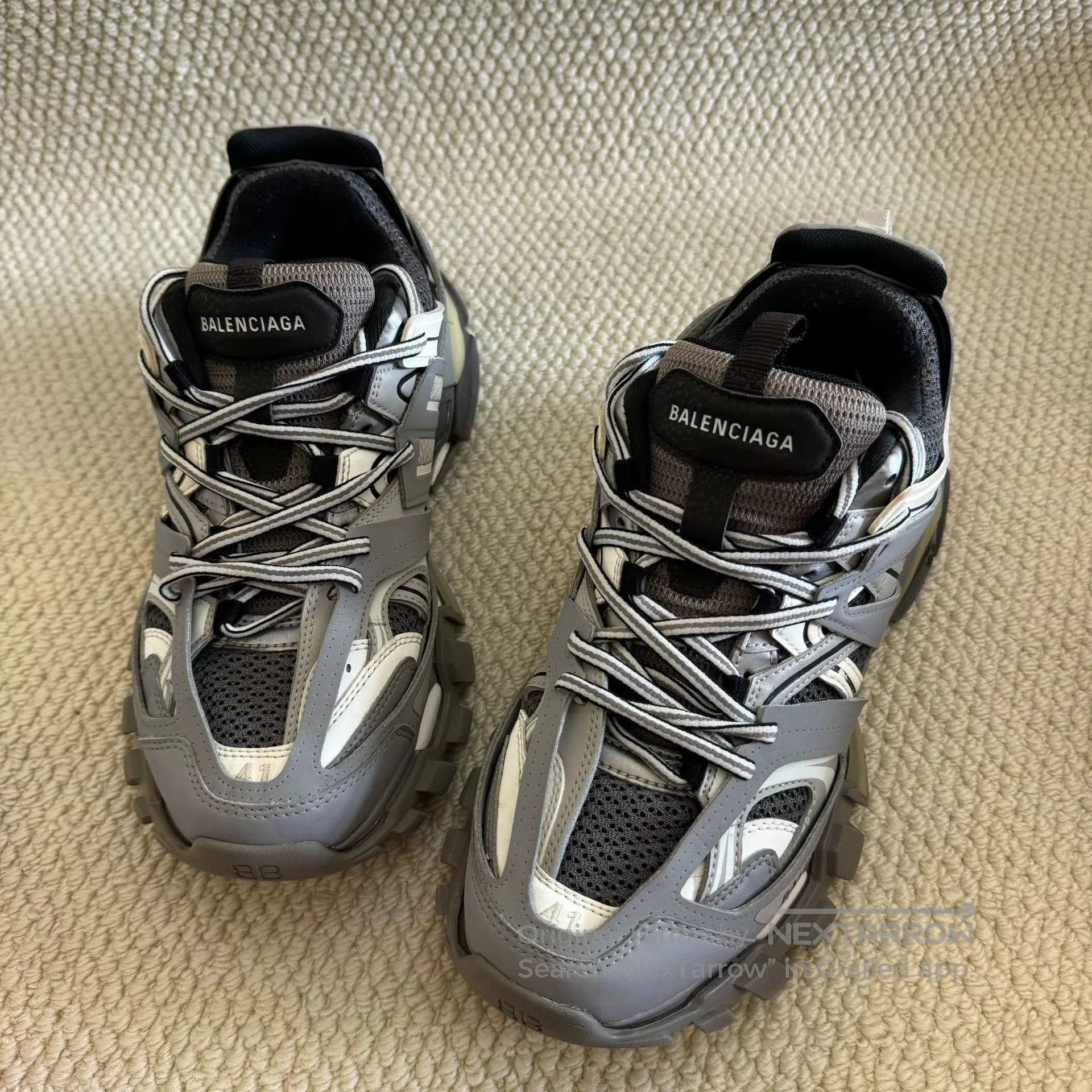 Balenciaga balenciaga track 1.0 retro low. Size US 8 / EU 41 - 7 Thumbnail