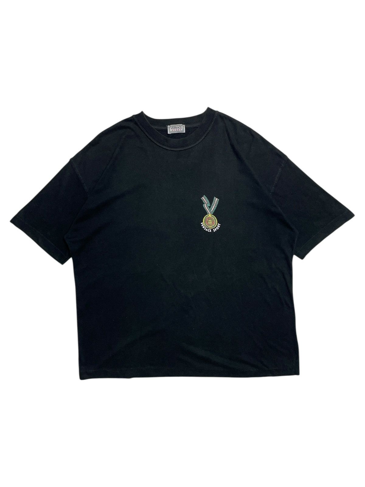 Versace Vintage Versace Sport Tshirt Size US L / EU 52-54 / 3 - 1 Thumbnail