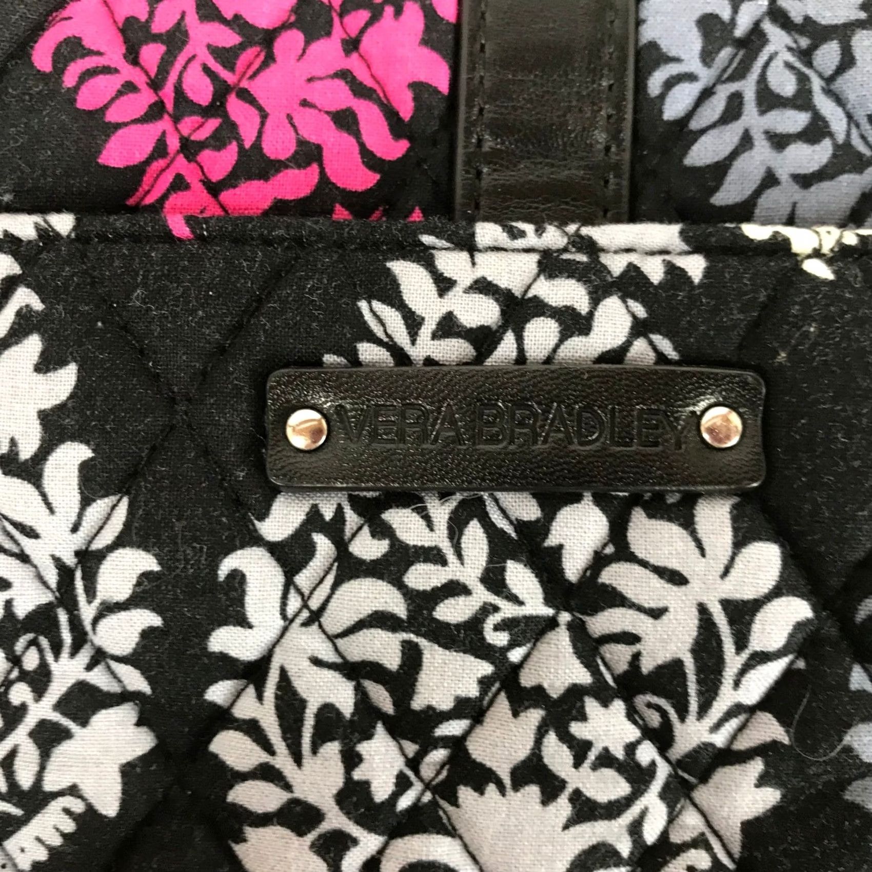 Vera Bradley Vera Bradley Quilted Shoulder Bag Floral Pink Gray White Black Adjustable Strap Size ONE SIZE - 5 Thumbnail