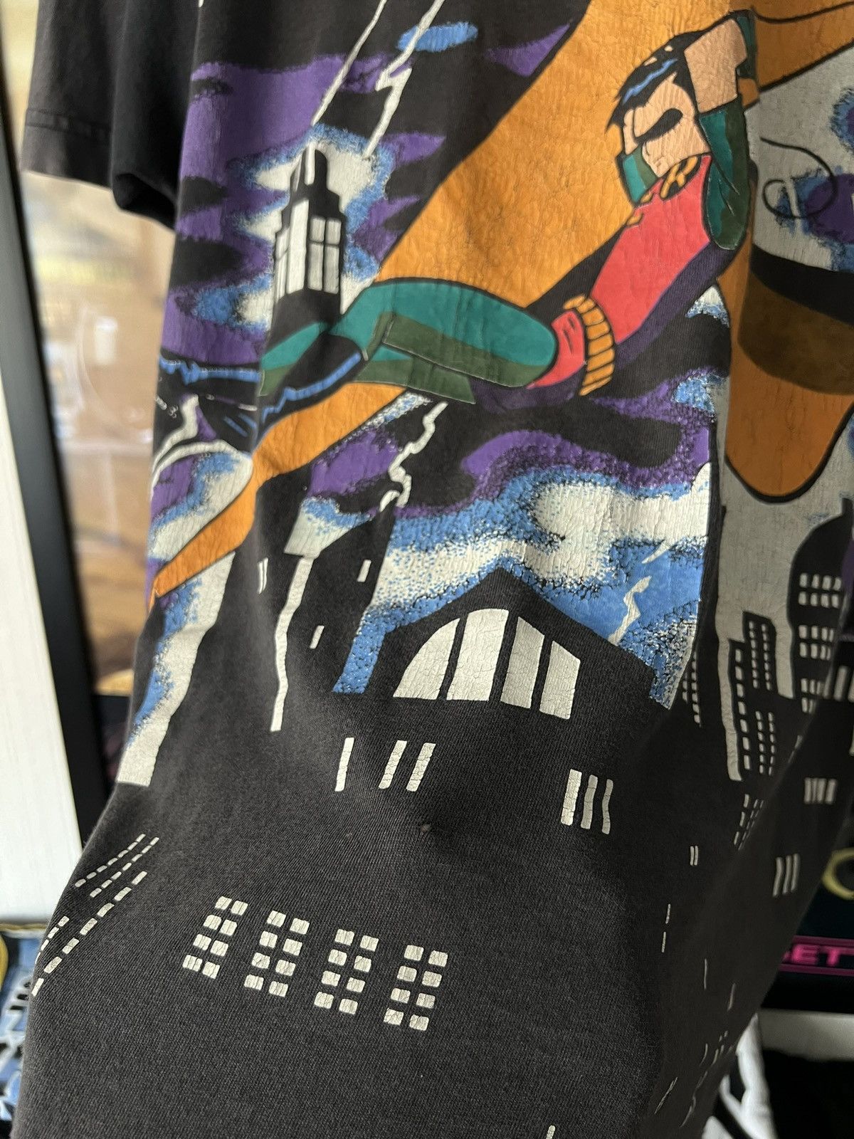 Vintage Vintage 90s Batman The Animated Series European shirt Size US L / EU 52-54 / 3 - 8 Thumbnail
