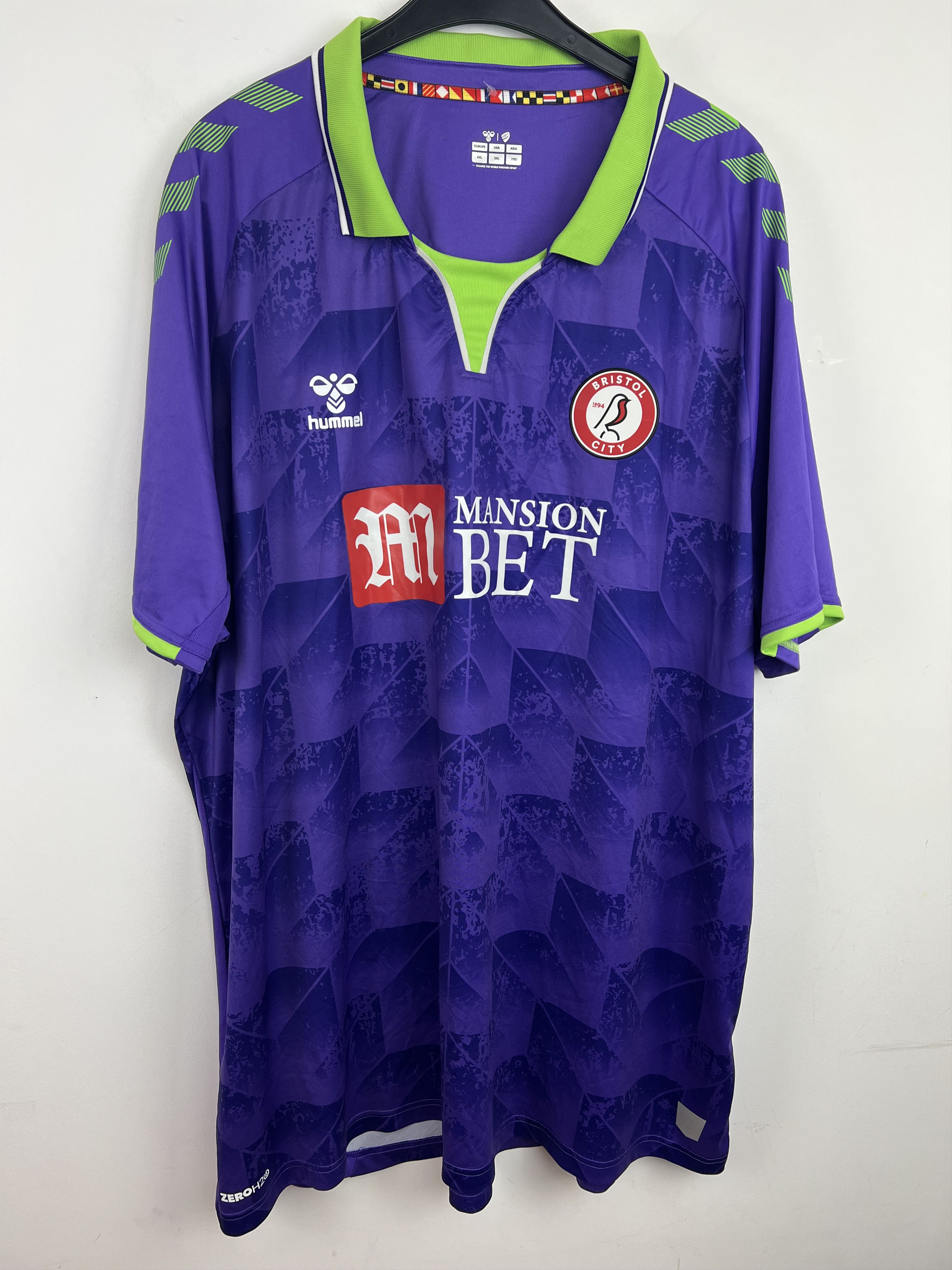 Hummel BRISTOL CITY 2020-21 Away FOOTBALL Kit SHIRT size 6XL Size US XXL / EU 58 / 5 - 3 Thumbnail