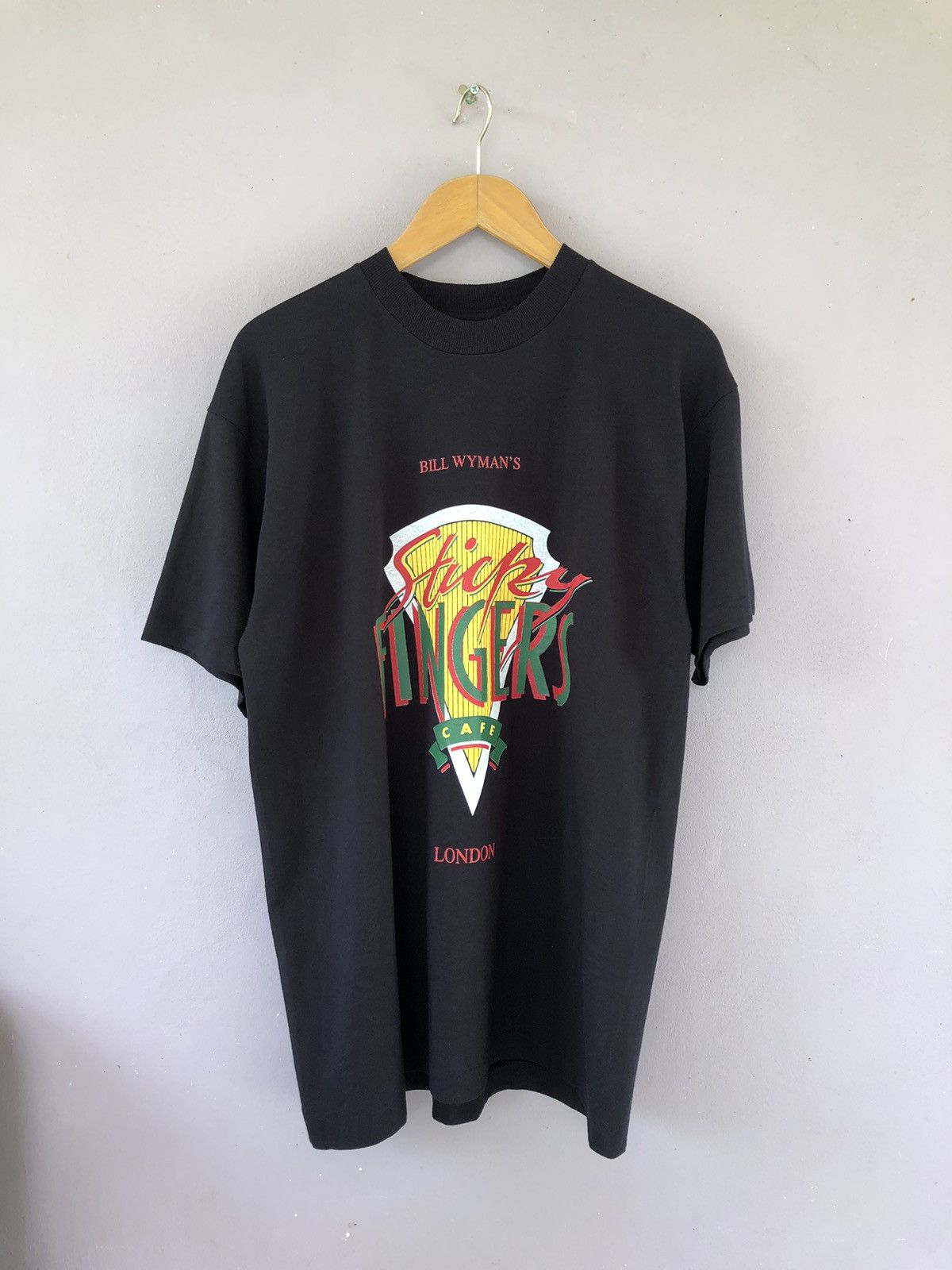 Band Tees Vintage 1990s Bill Wyman’s Sticky Fingers Cafe London Size US L / EU 52-54 / 3 - 1 Thumbnail