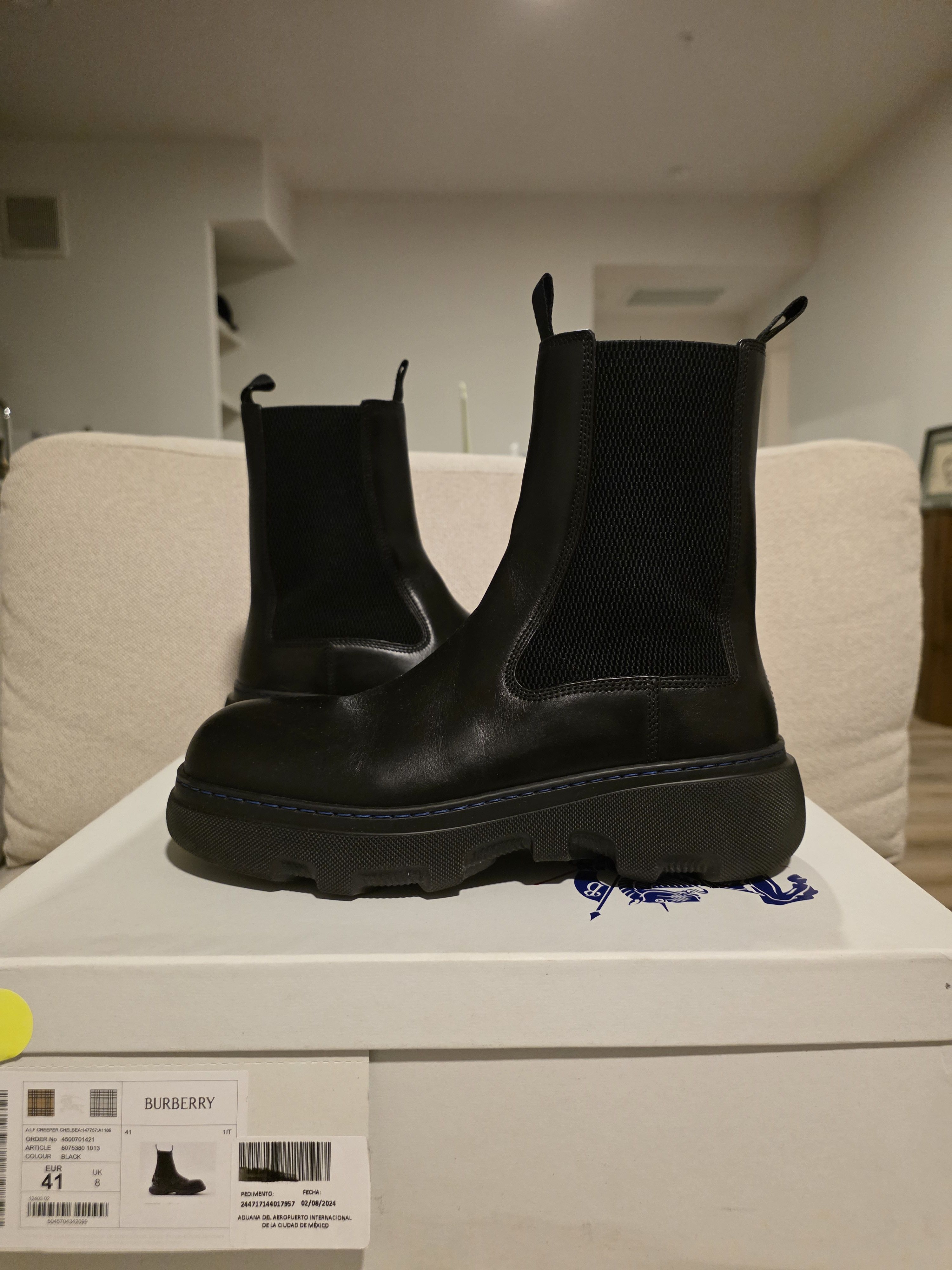 Burberry Burberry Creeper Chelsea Boots Size US 8 / EU 41 - 1 Thumbnail
