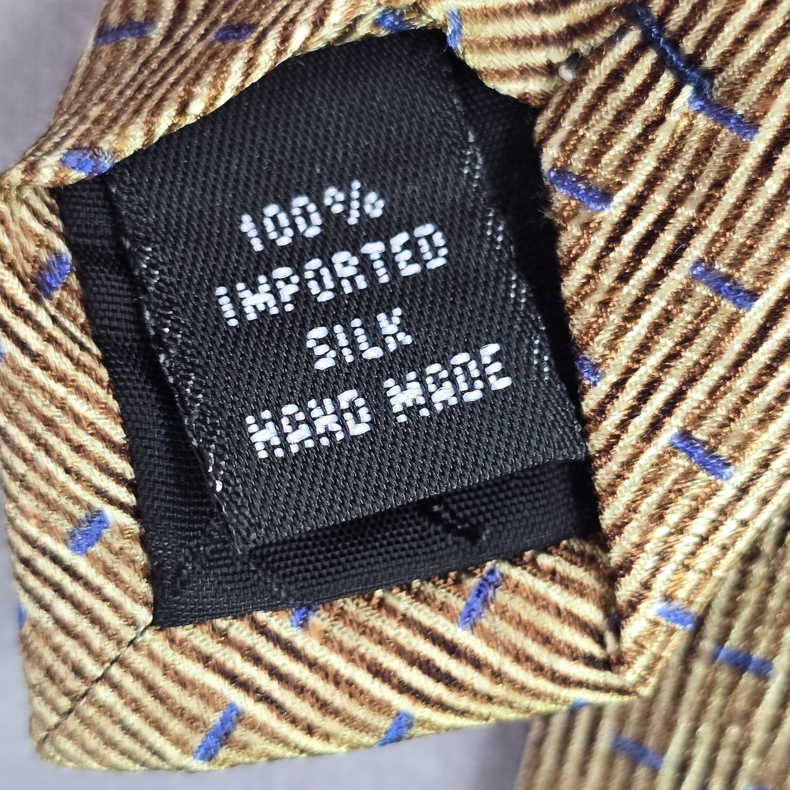Other Kenneth Cole New York Gold Geometric 100% Silk Neck Tie Size 28 - 5 Thumbnail