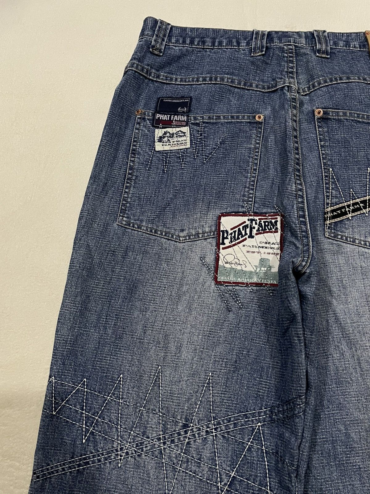 Phat Farm Vintage Phat Farm Distress Faded Denim Jeans Size US 34 / EU 50 - 15 Thumbnail