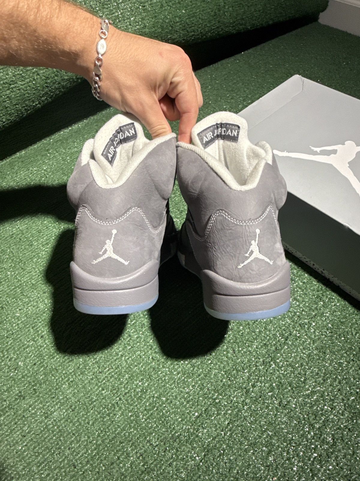 Jordan Brand Jordan 5 wolf grey 2026 Size US 7.5 / EU 40-41 - 4 Thumbnail