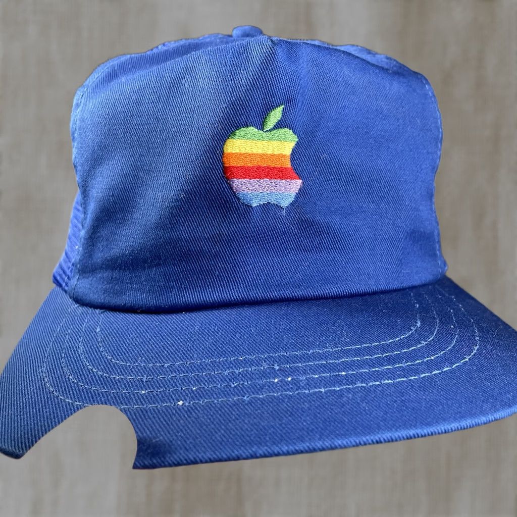 Apple VINTAGE Apple Hat Trucker Mens One Size Black 80s 90s Think Different Rainbow Logo RARE Size ONE SIZE - 1 Thumbnail