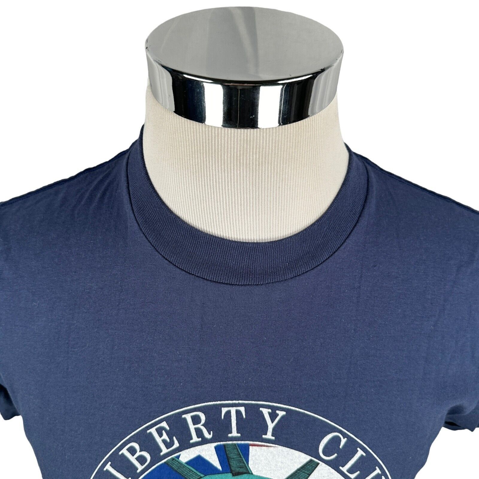Other Vintage Statue of Liberty Club T-Shirt XL Blue USA 1980s Size US XL / EU 56 / 4 - 7 Thumbnail