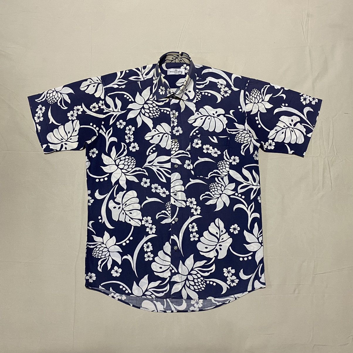 Balenciaga Vintage Balenciaga Paris Flolar All Over Print Shirt Button Size US M / EU 48-50 / 2 - 1 Thumbnail