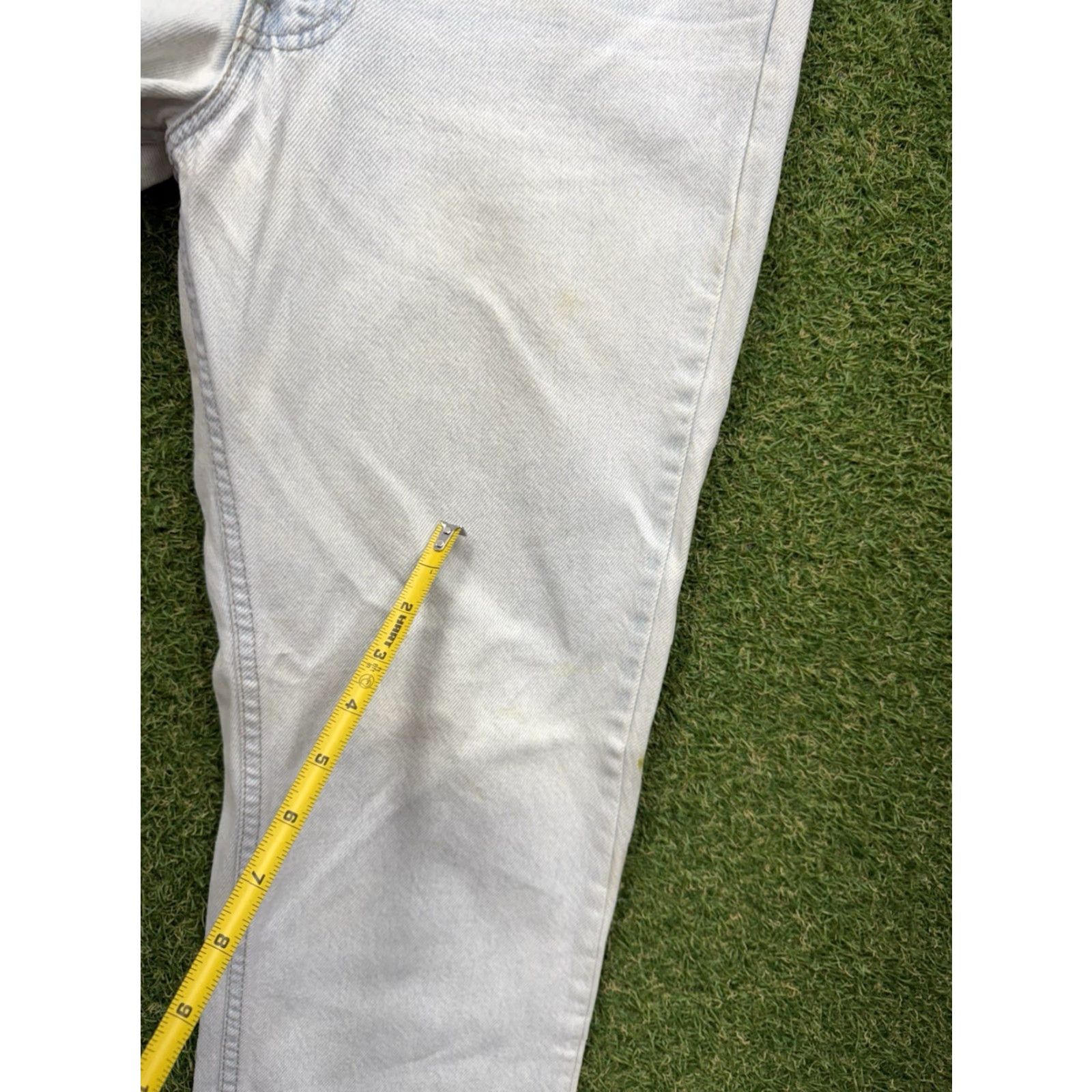 Levi's Levi's Vintage 550 Jeans 33x30 90s Light Blue Wash Tapered Orange Tab Faded Denim Cotton Belt Loops 5-Pocket Levi's 500 Series Jeans Blue USA Mexico Size US 33 - 5 Thumbnail