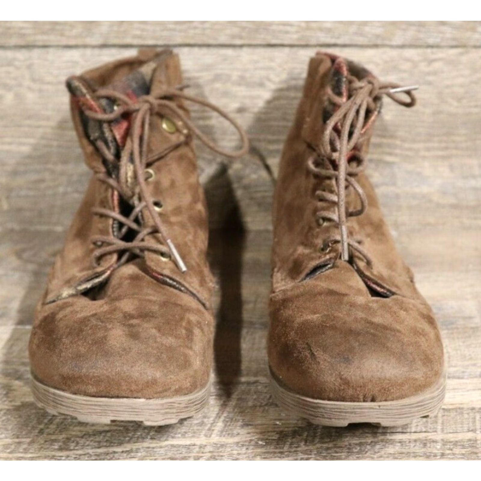 Vintage ROCK & CANDY Boots Women Combat Shoes Fold Down Lace 8.5 Brown Fall Winter Low Top Round Toe Vintage No 90s Theme Travel Mens Womens Girls Boys Size US 7 / IT 37 - 3 Thumbnail