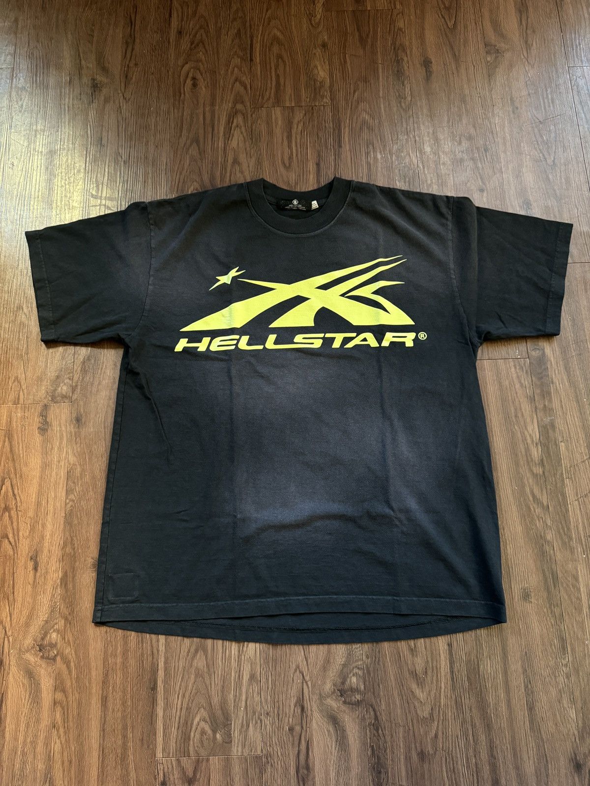 image of Hellstar Classic Tee Size Large Yellow New Ships Asap, Men's