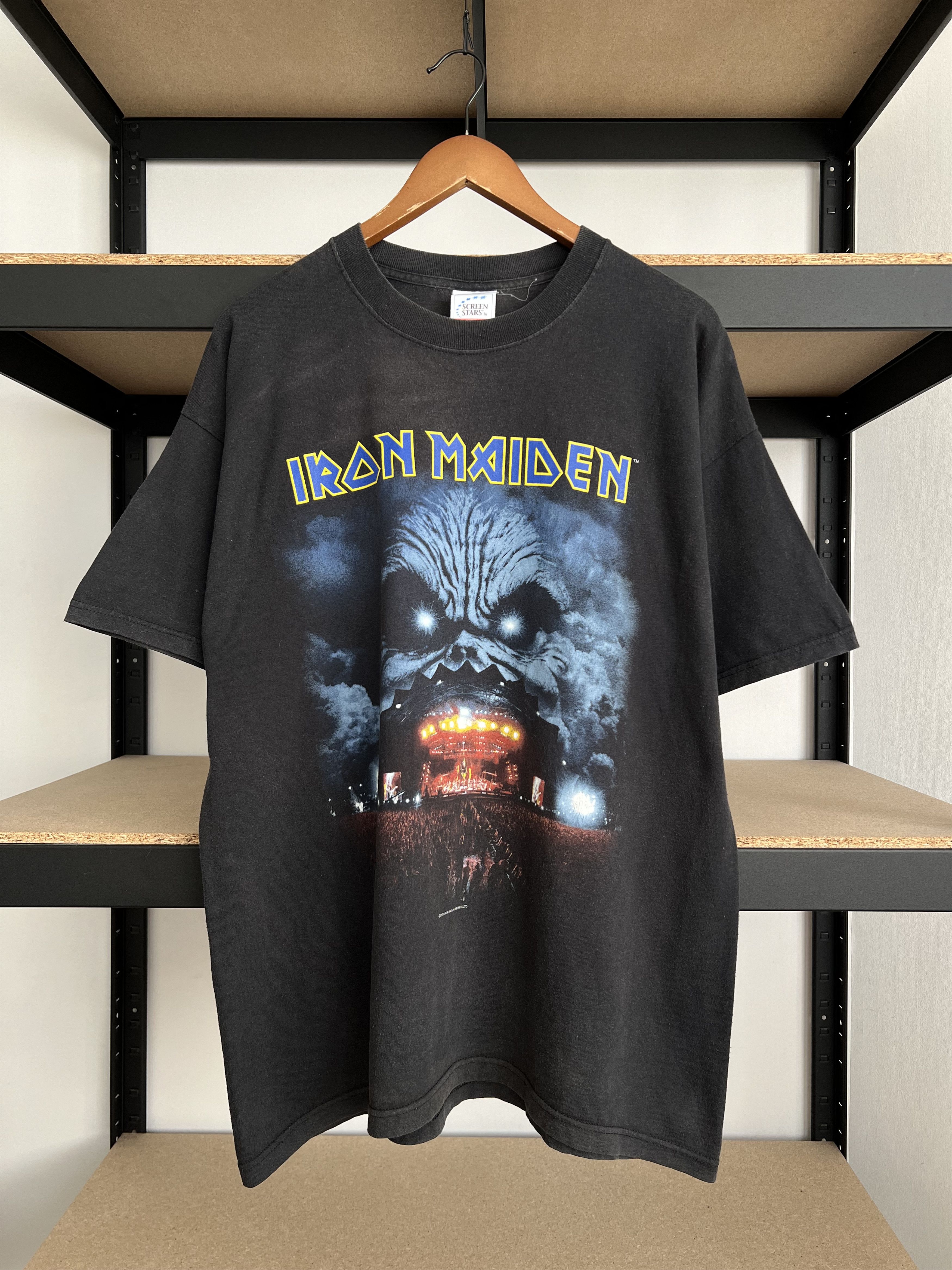 Band Tees Vintage 2002 Iron Maiden Rock In Rio Black T-shirt Size US XL / EU 56 / 4 - 1 Thumbnail