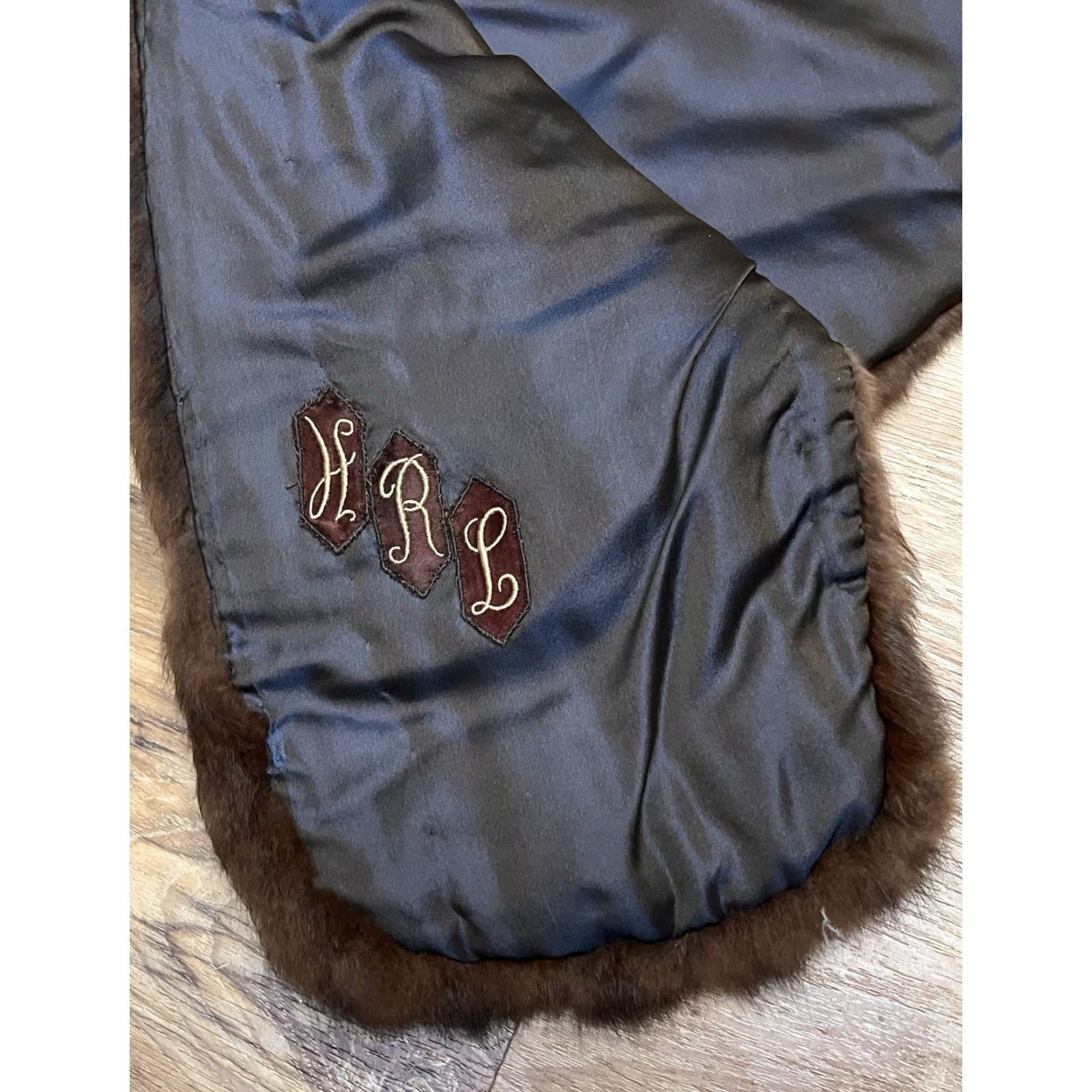 Vintage VINTAGE Frederick James Furs Brown Mink Stole Cape Shawl Women Mink Stole Eveningwear Size ONE SIZE - 7 Thumbnail