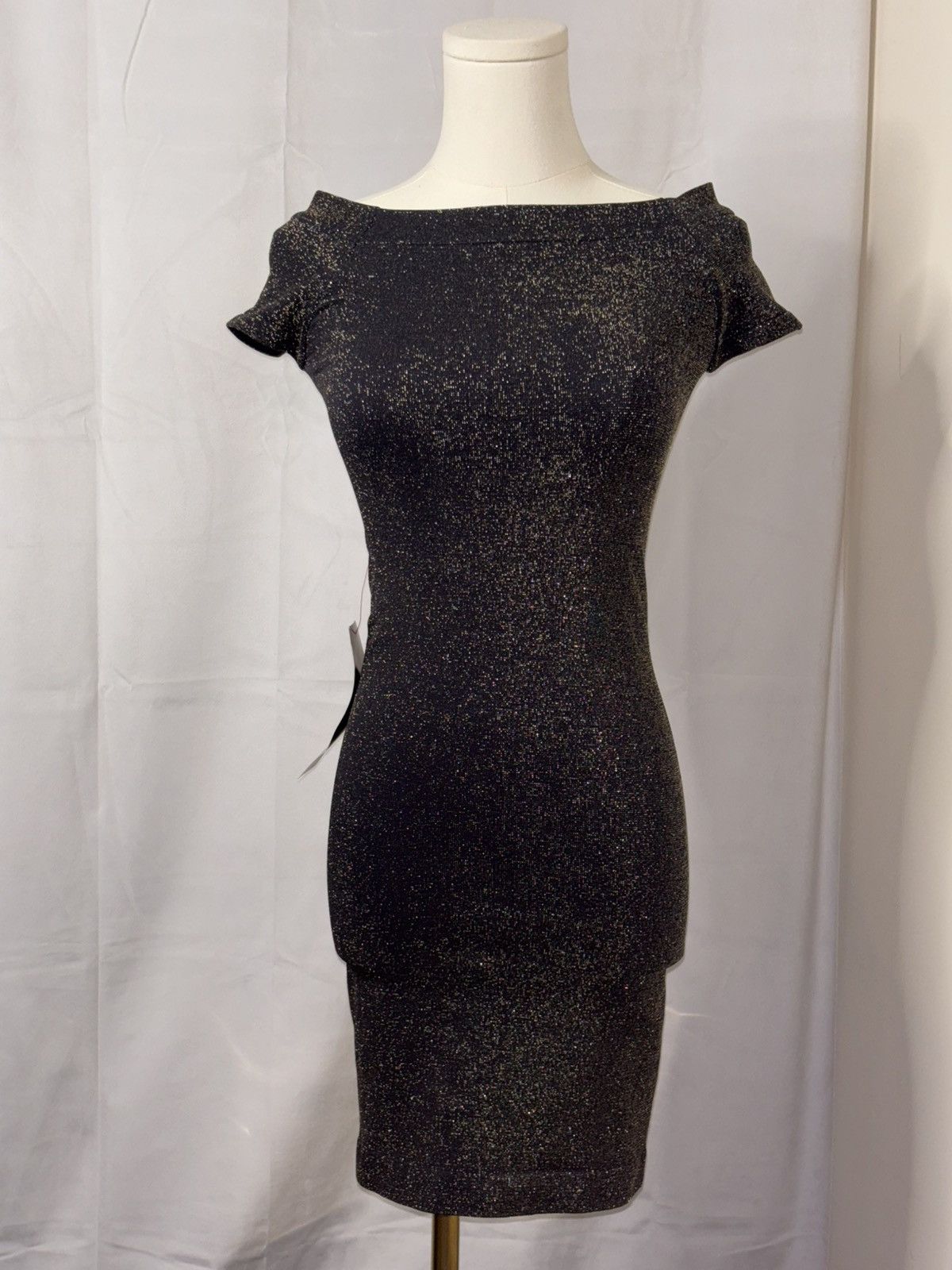 Bebe New Bebe Lurex Back Out Dress Black/Gold Size P/Small Size S / US 4 / IT 40 - 2 Thumbnail