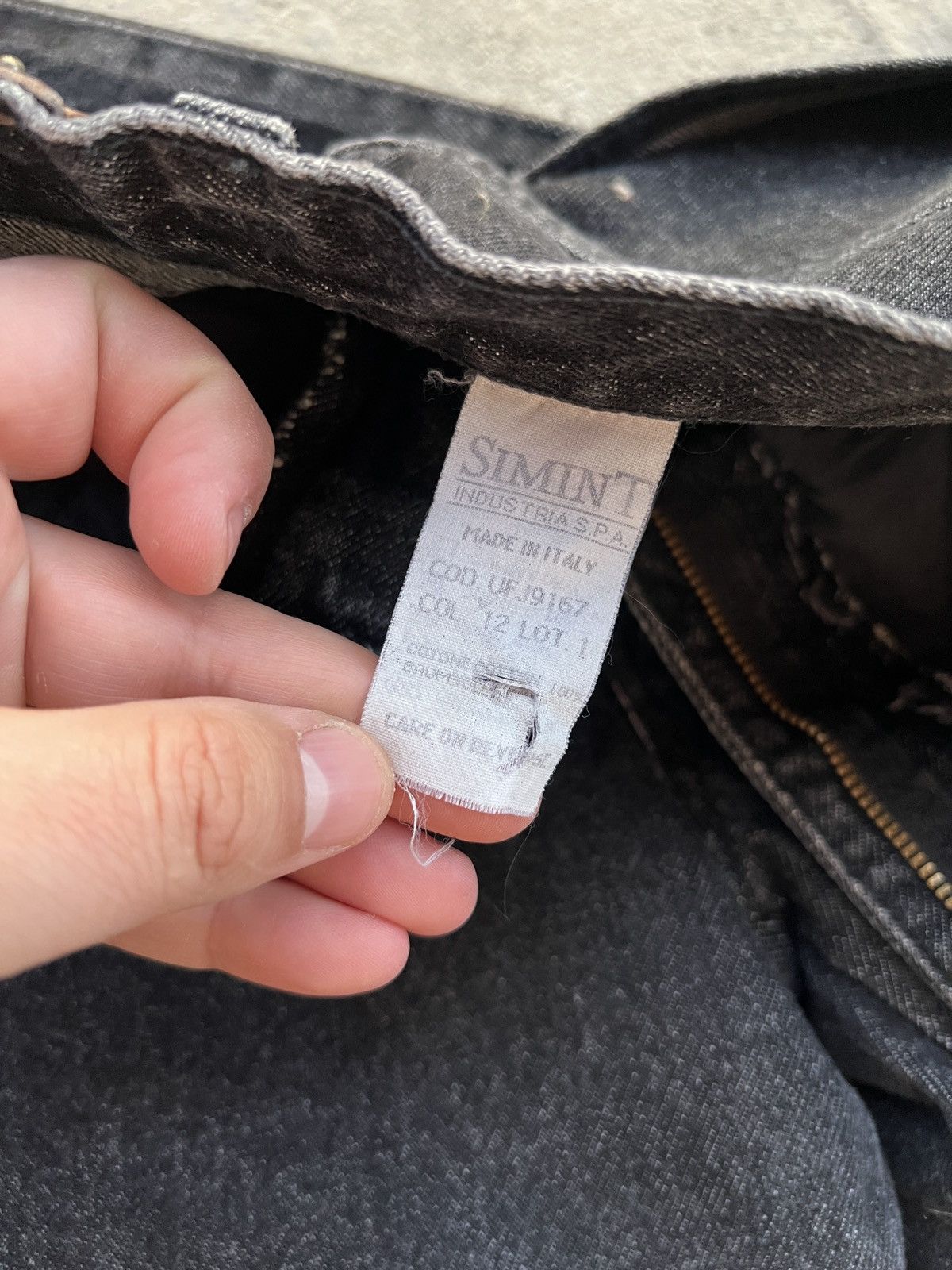 Giorgio Armani Vintage Armani Jeans Size 28" / US 6 / IT 42 - 8 Thumbnail
