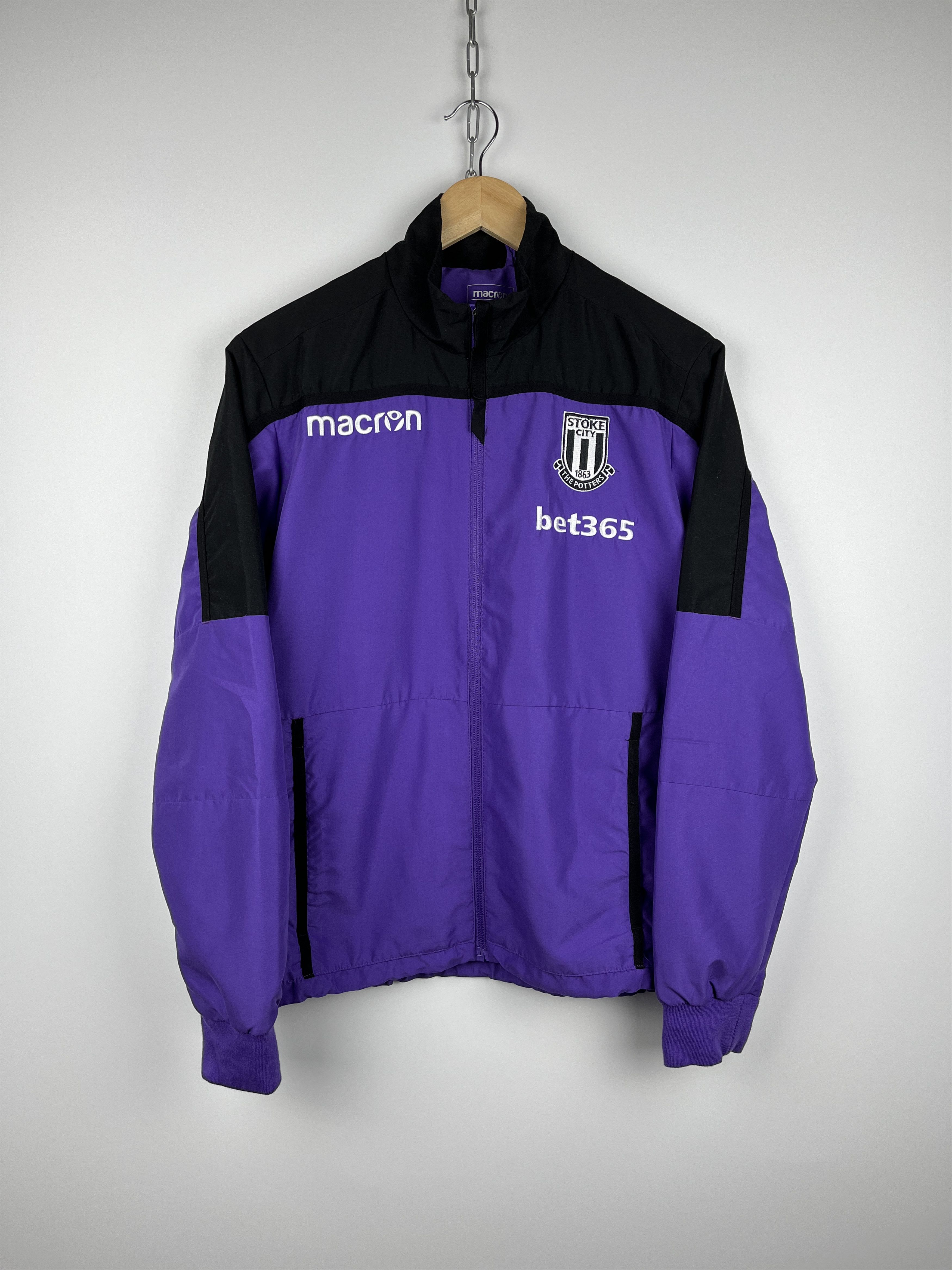 Macron Macron FC Stoke City Track Jacket Football Soccer Size US S / EU 44-46 / 1 - 9 Thumbnail