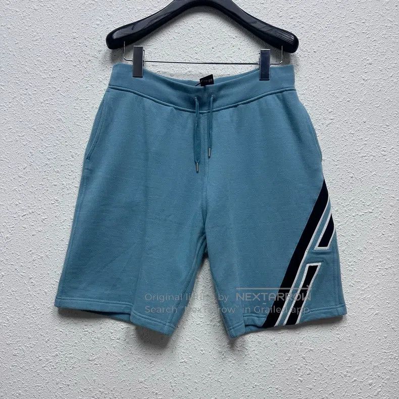 Hermes Hermes size M Haze Blue Big H Shorts Size US 26 / EU 42 - 1 Thumbnail